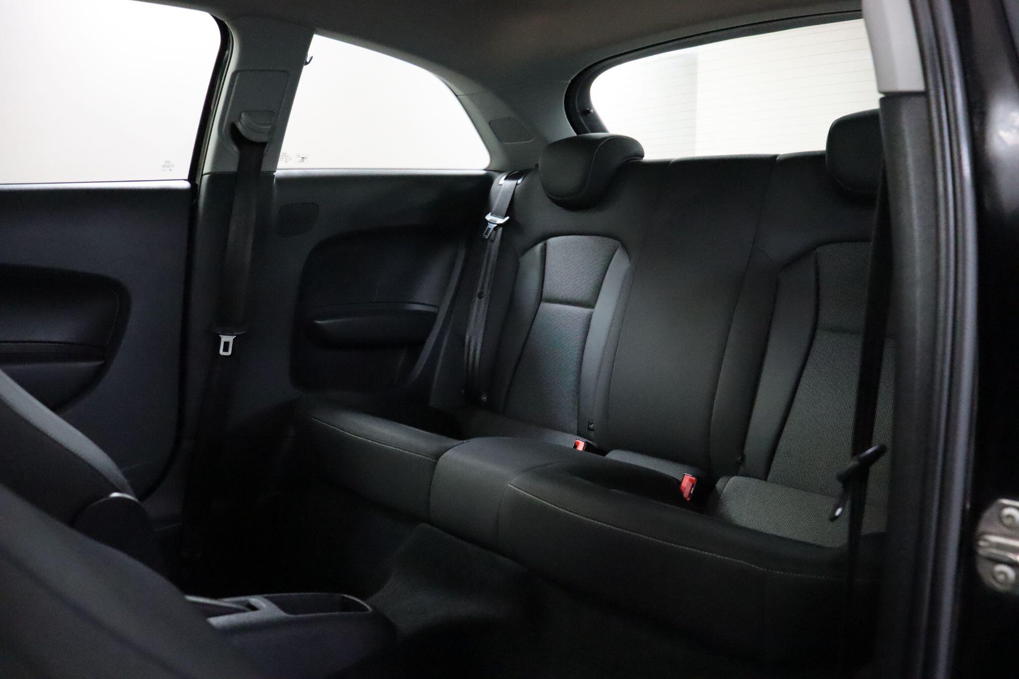 Audi A1 view 39