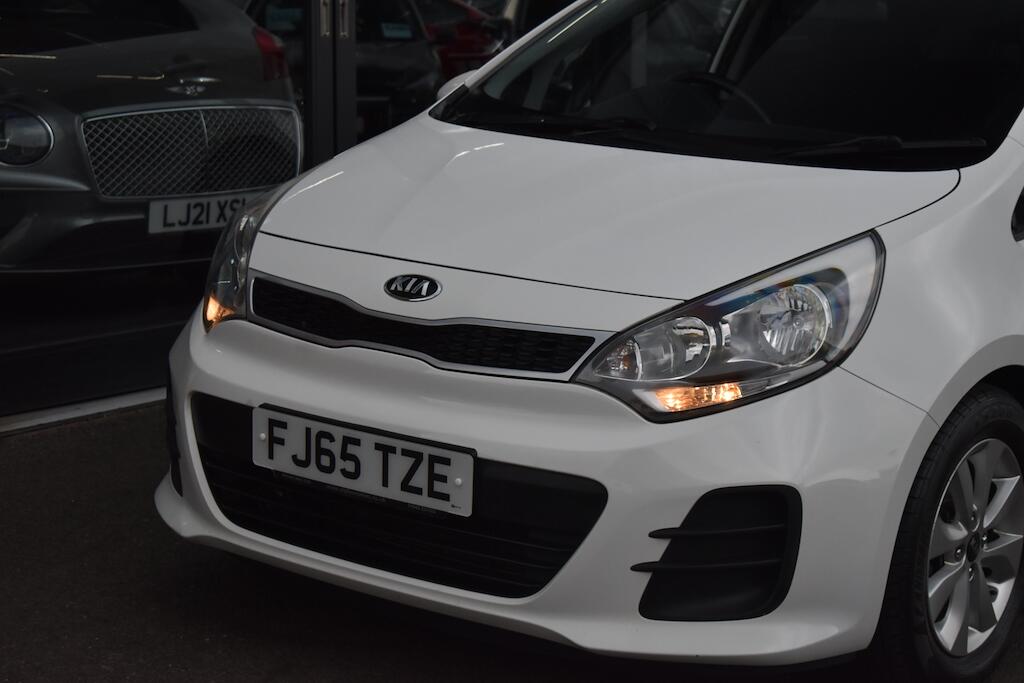 Kia Rio view 21