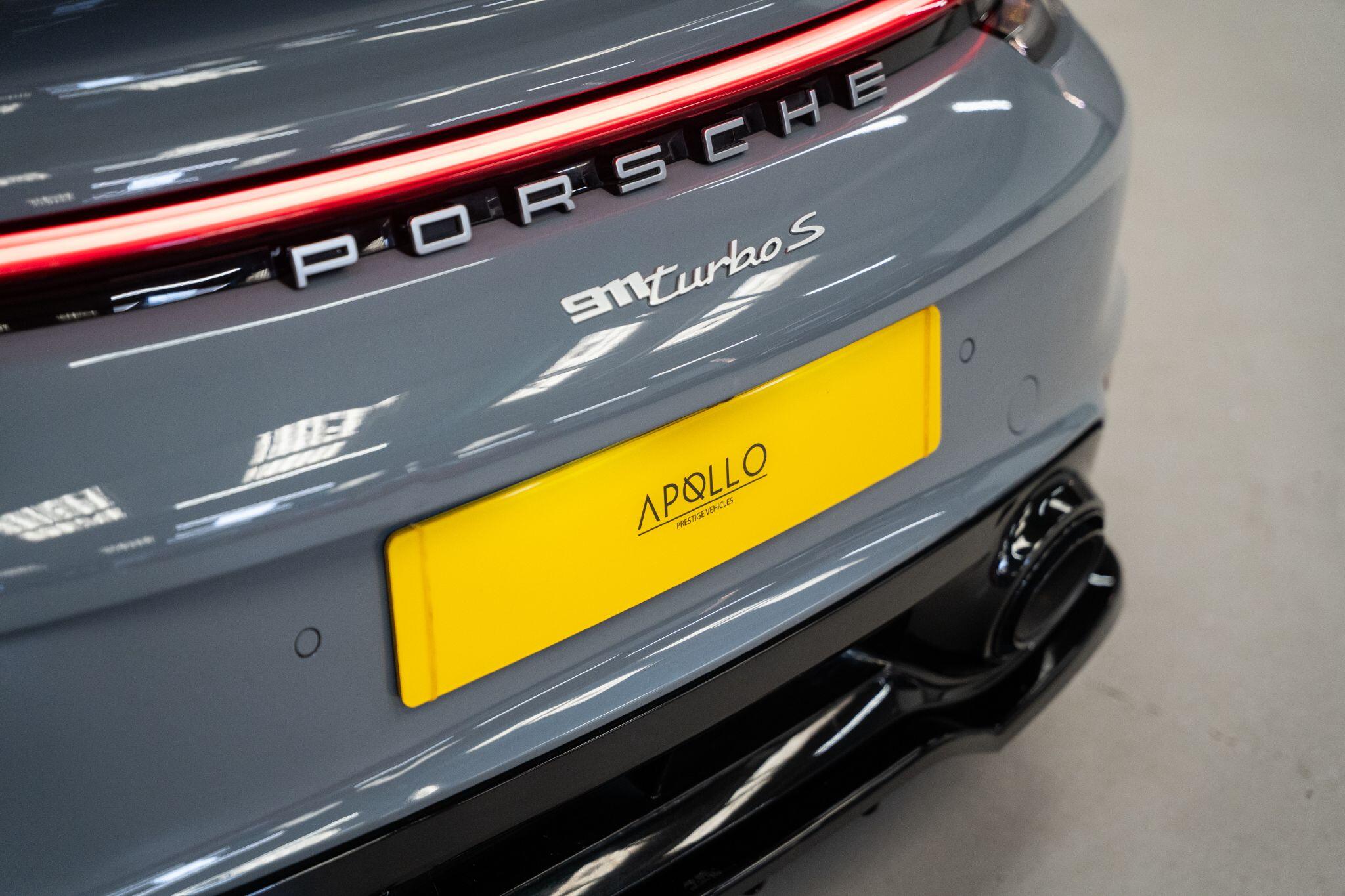 Porsche 911 view 62