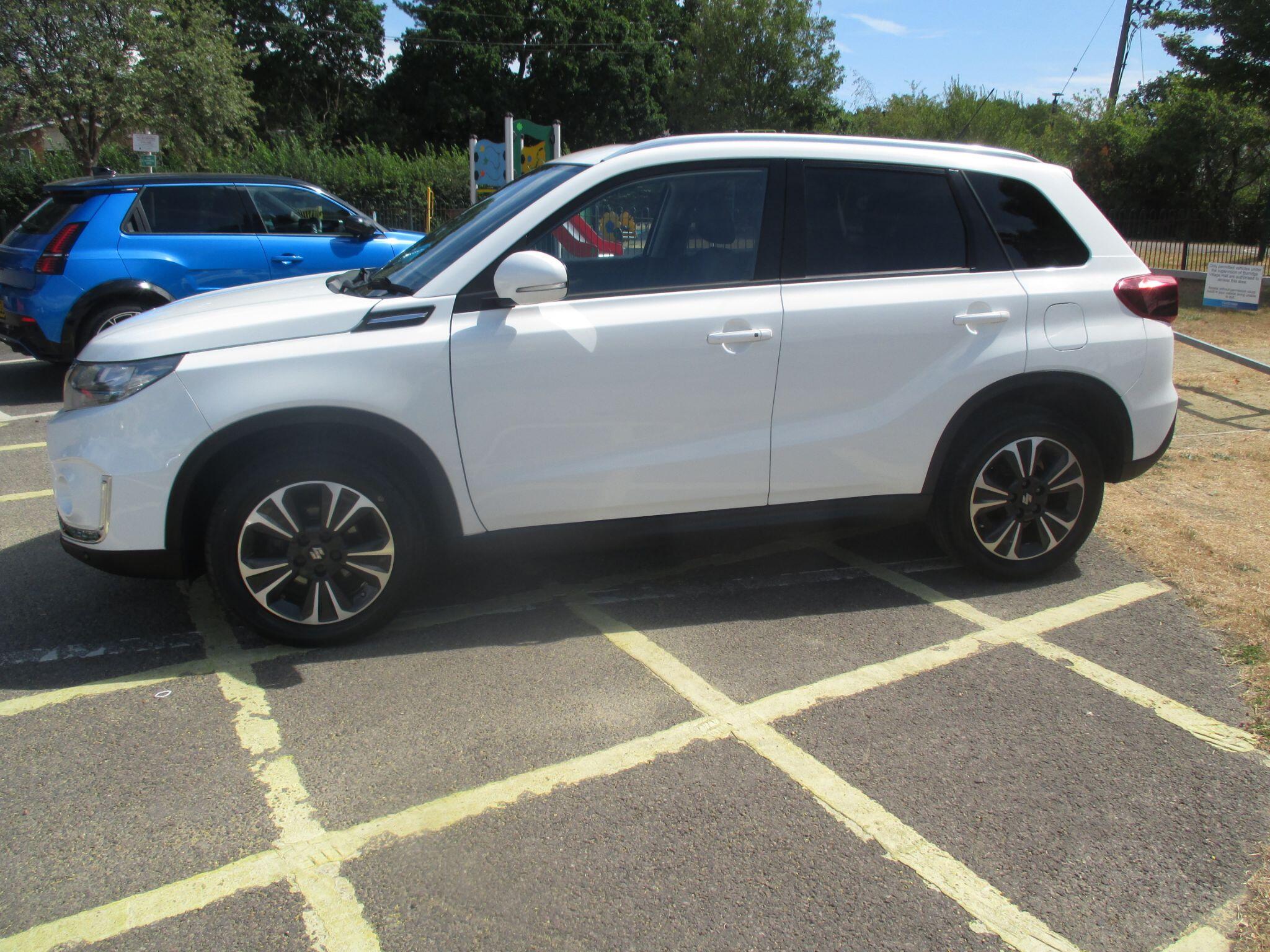 Suzuki Vitara view 22