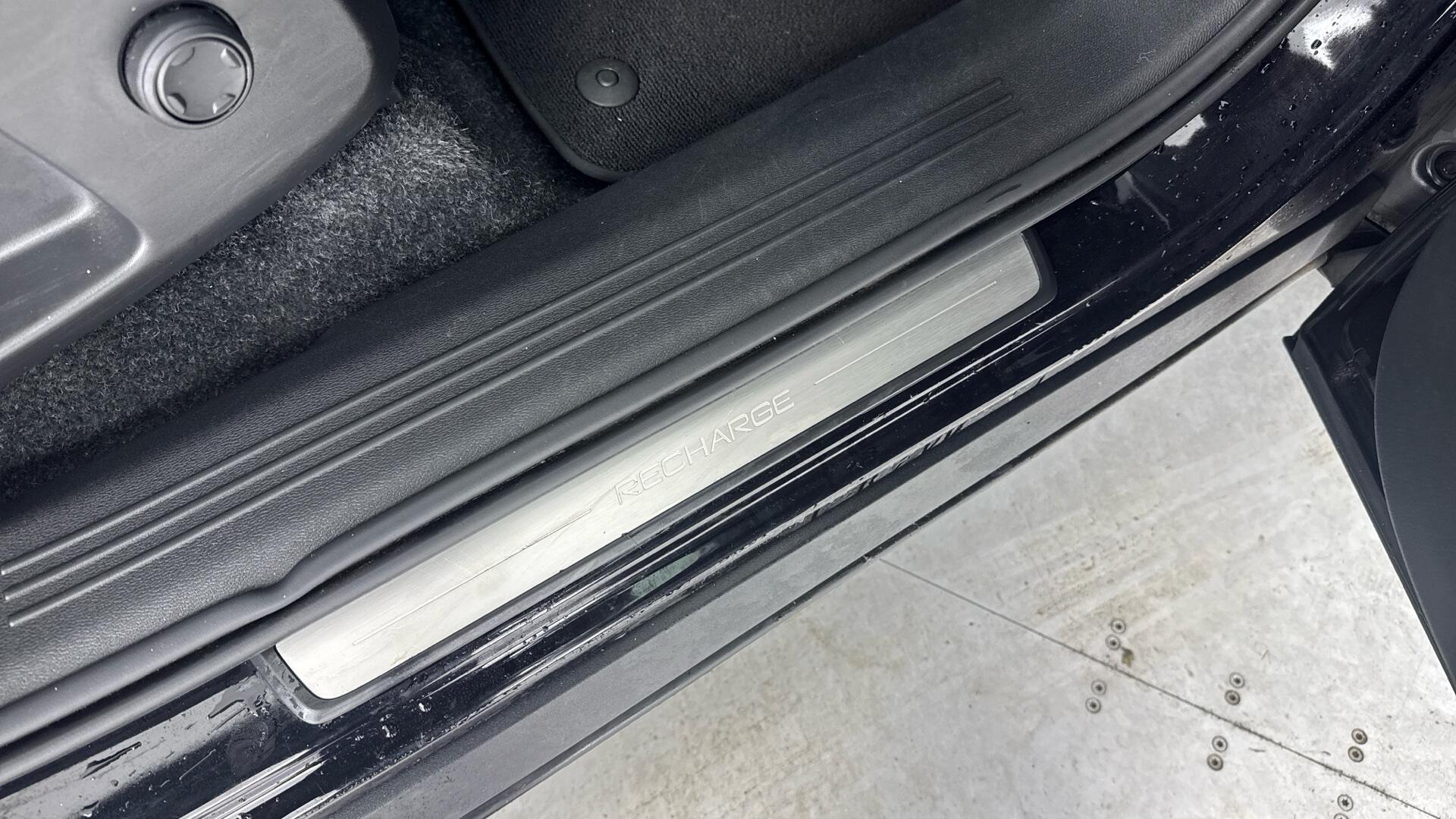 Volvo XC40 view 17