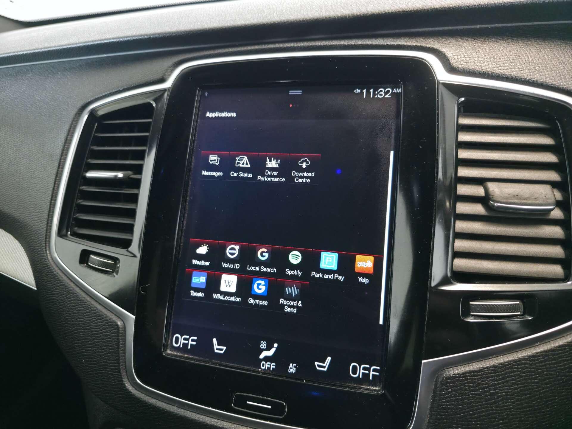 Volvo XC90 view 46