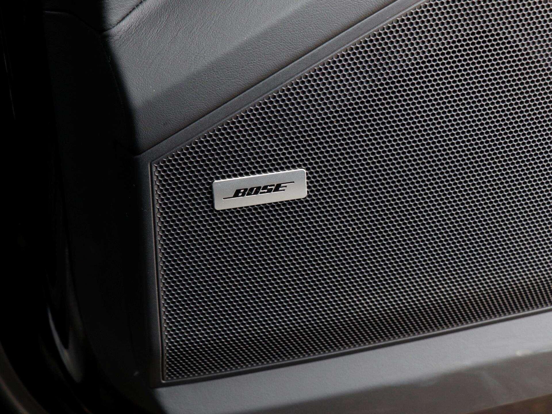 Porsche Cayenne view 22