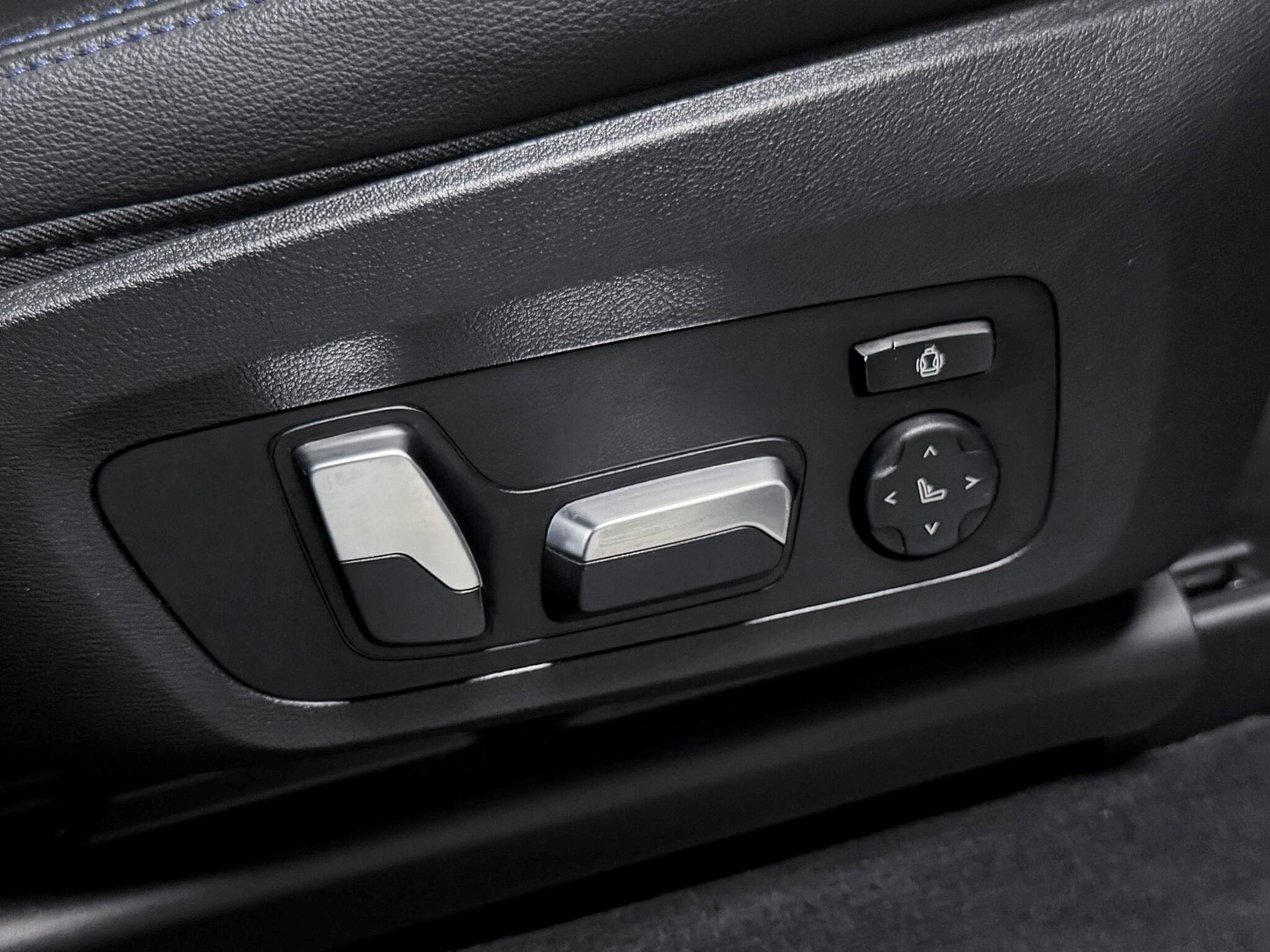 BMW Ix3 view 30