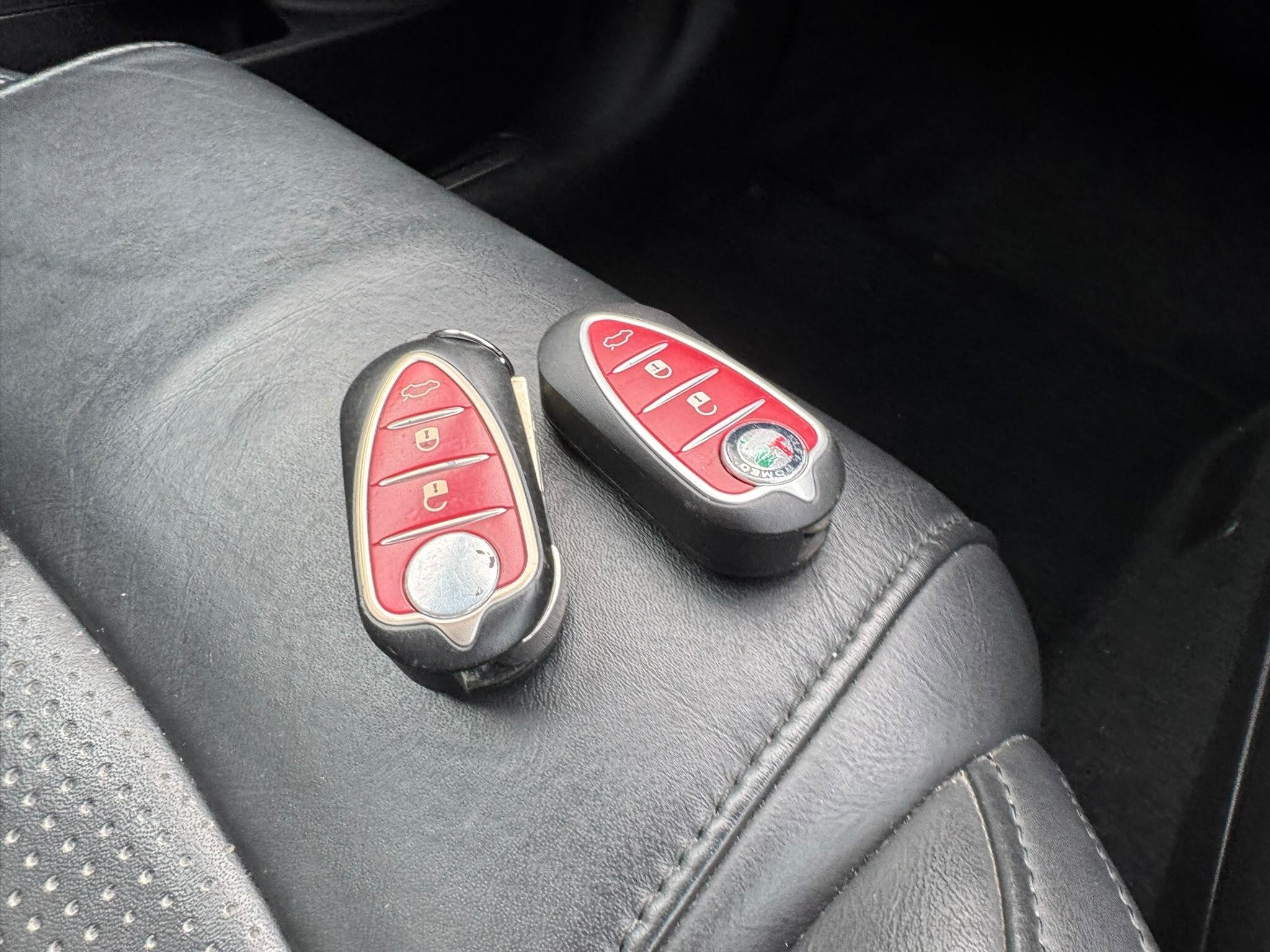 Alfa Romeo Giulietta view 60