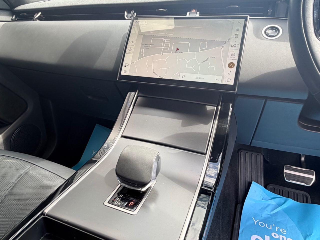Land Rover Range Rover Evoque view 29