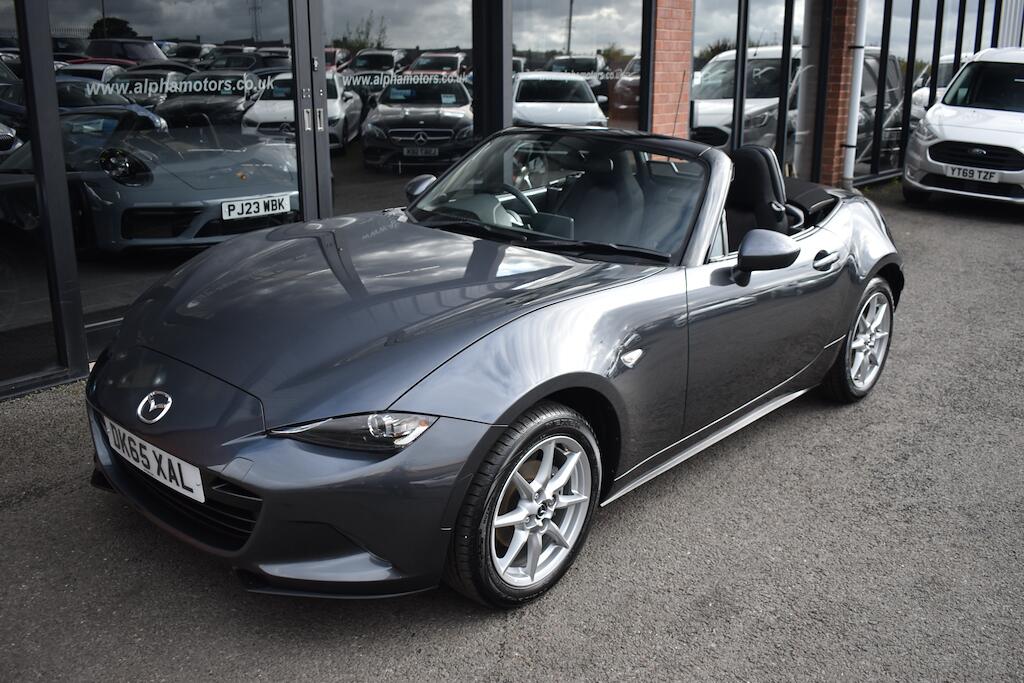 Mazda MX-5 view 10