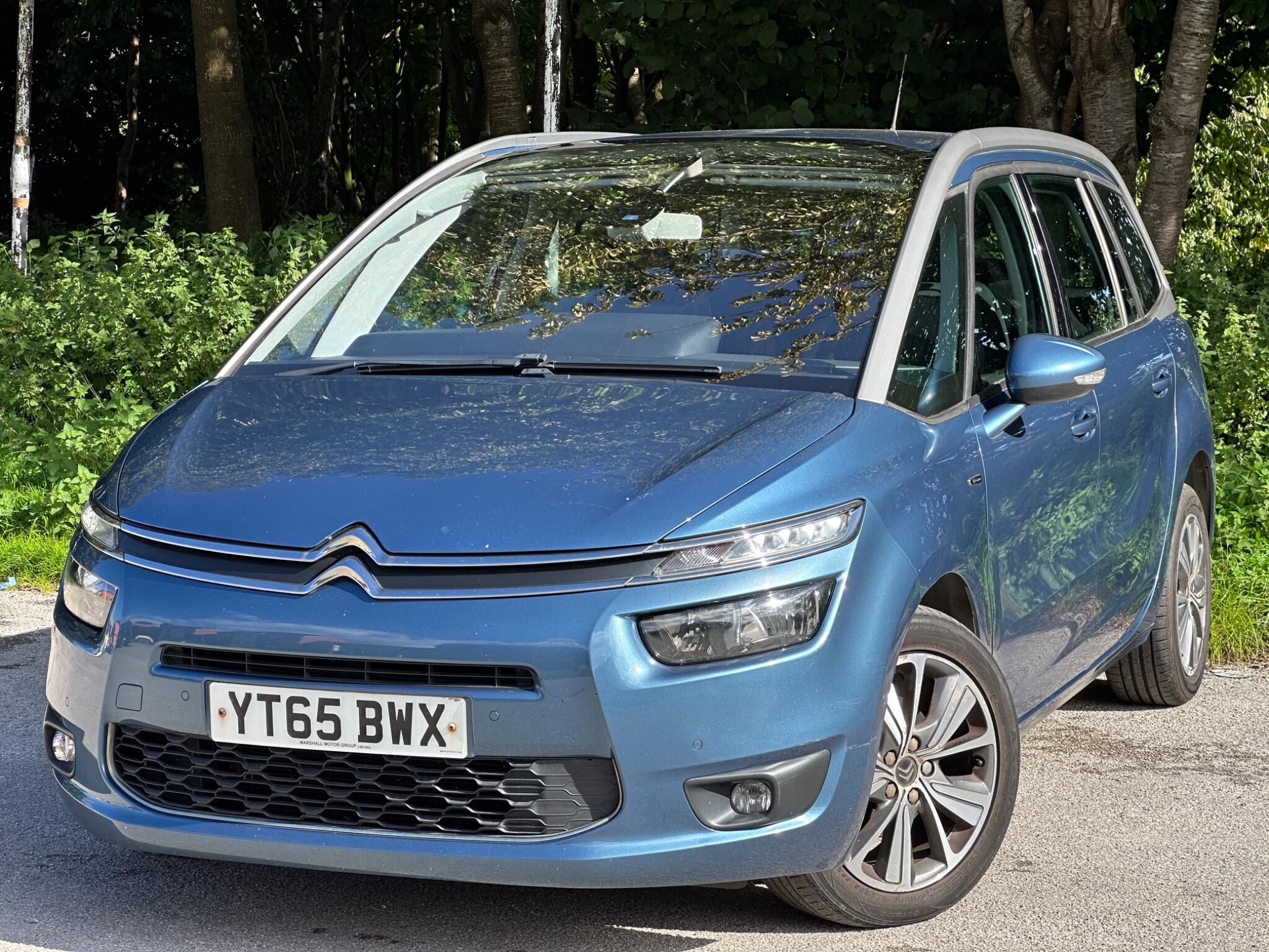 Citroen Grand C4 Picasso view 3