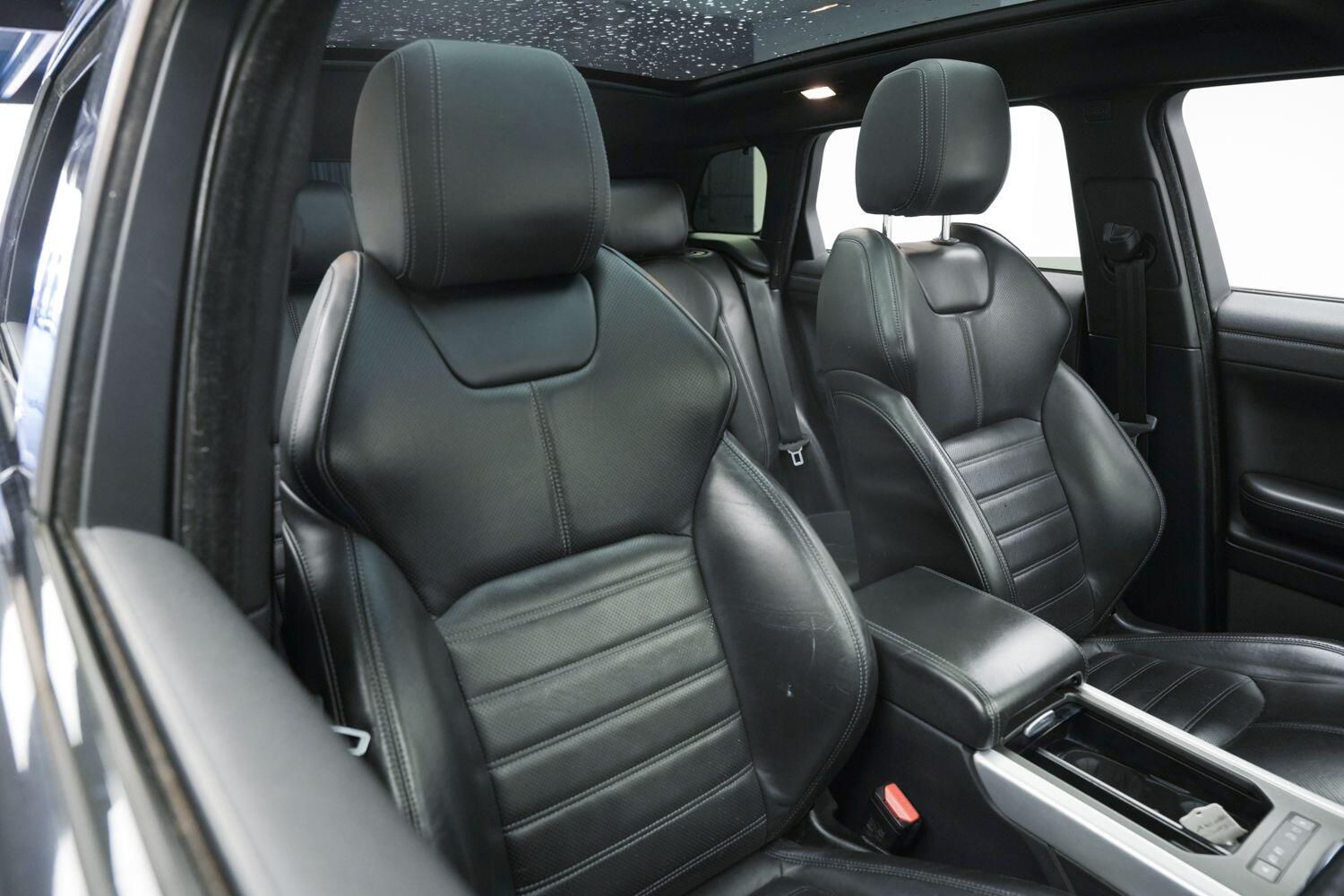 Land Rover Range Rover Evoque view 8