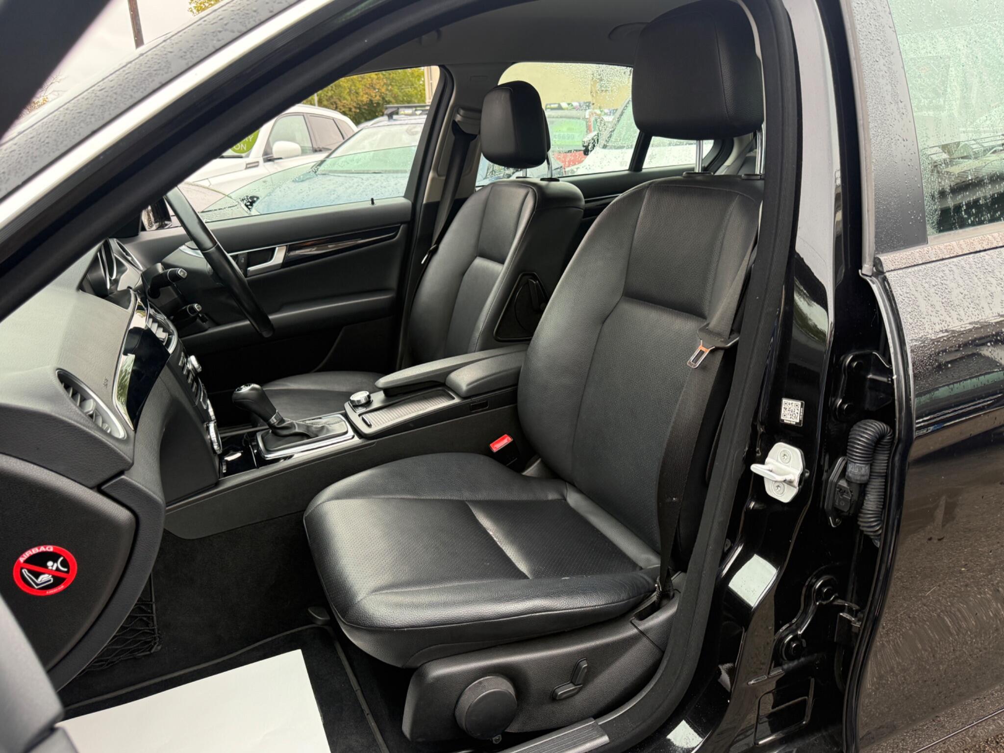 Mercedes-Benz C Class - Image 43