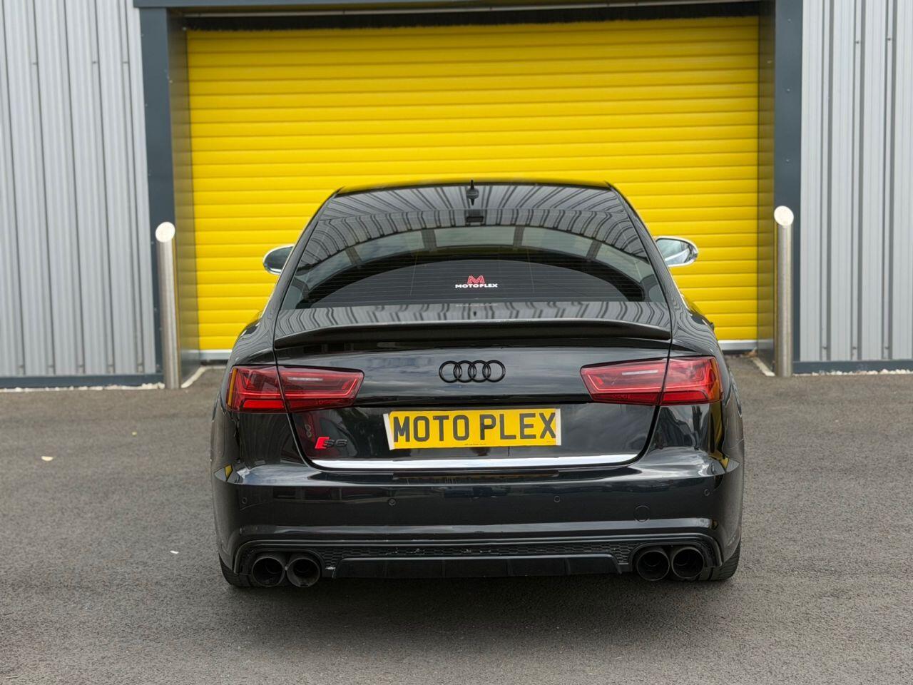Audi S6 view 8