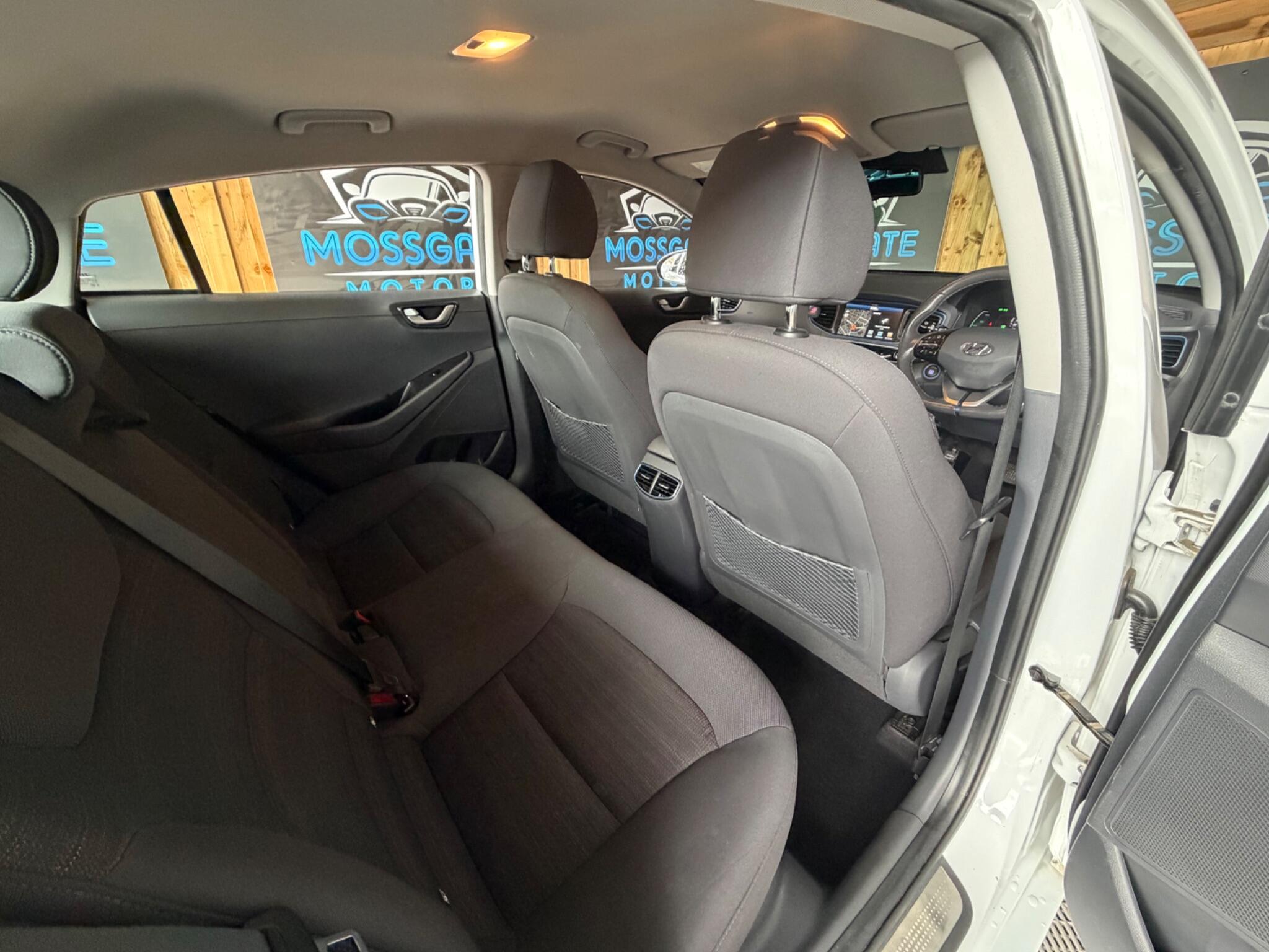 Hyundai Ioniq view 24