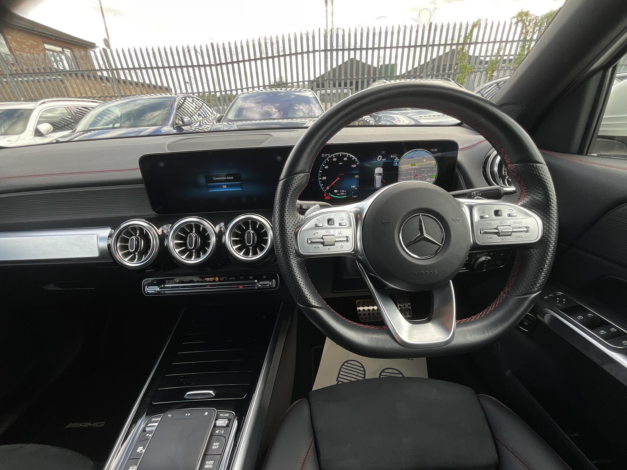 Mercedes-Benz 300 view 6