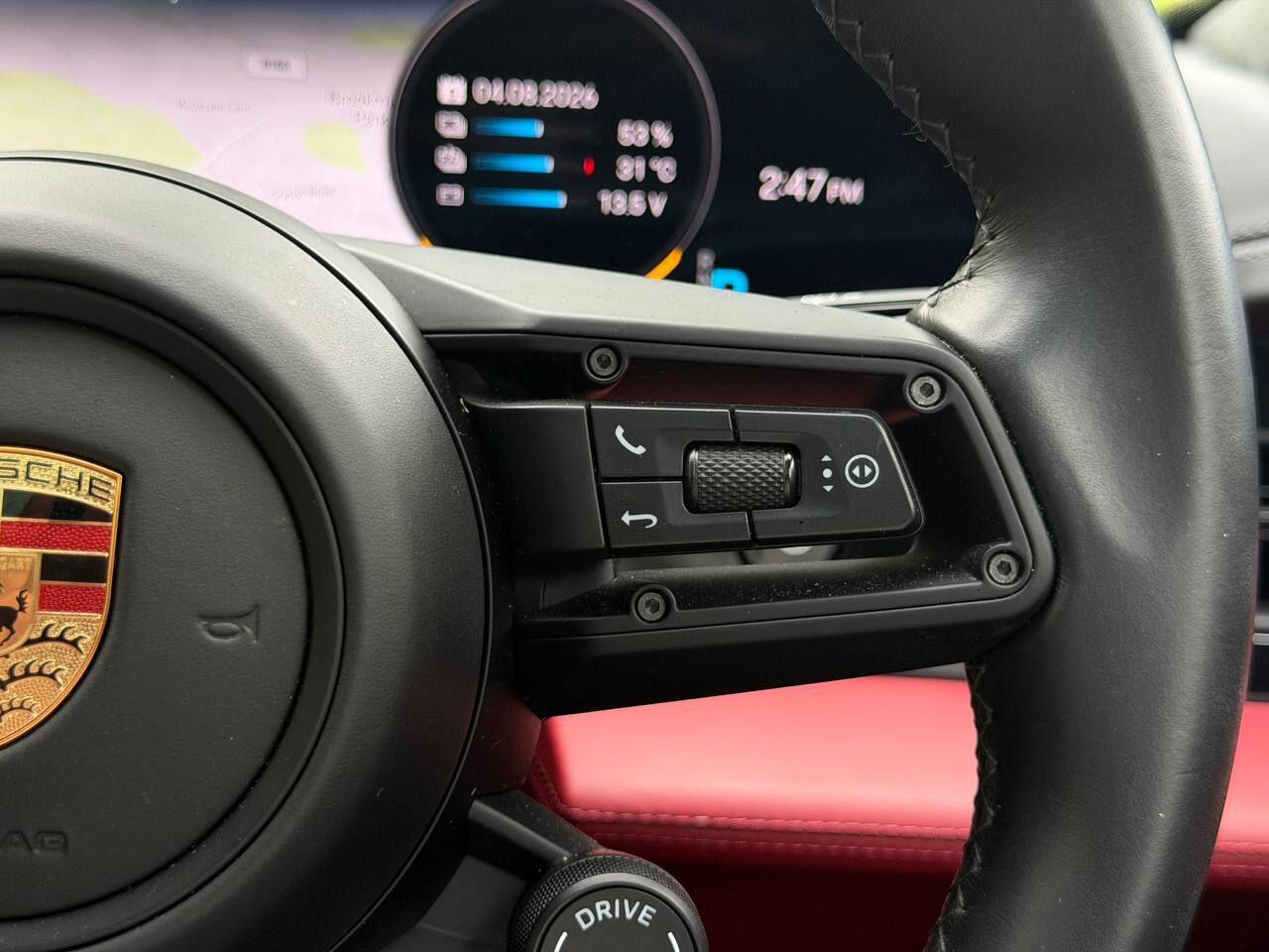 Porsche Taycan view 40