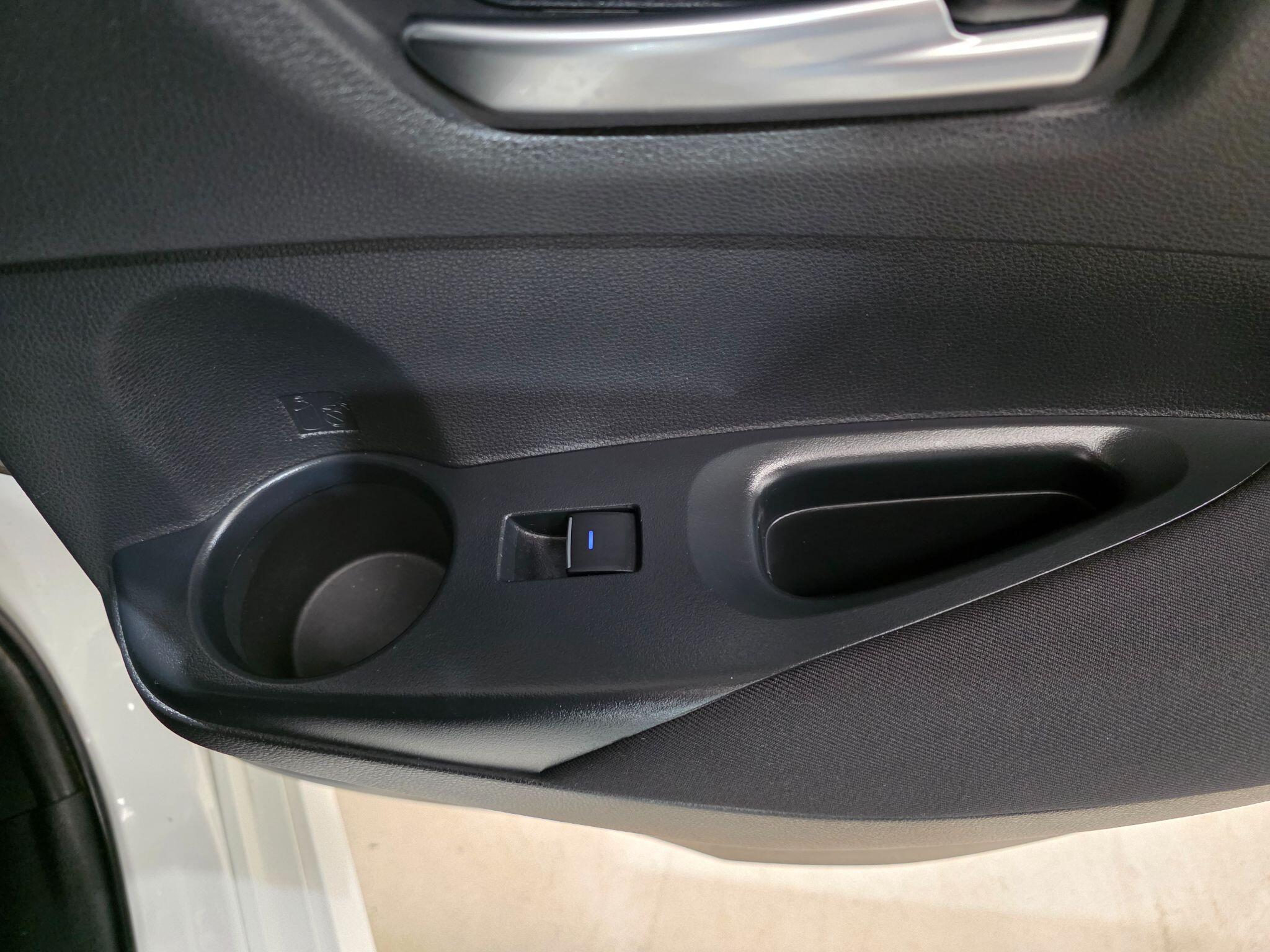 Toyota Corolla view 21
