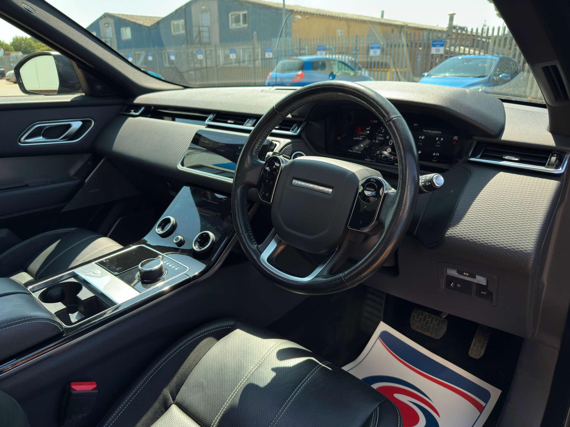 Land Rover Range Rover Velar view 14