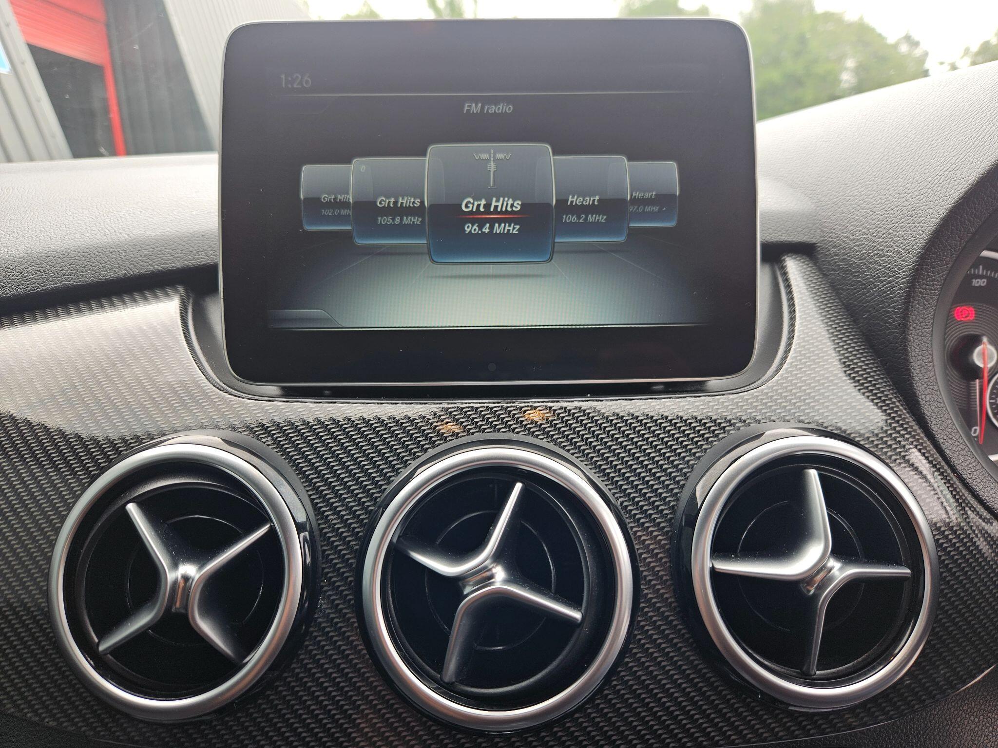 2018 Mercedes-Benz B Class image 26