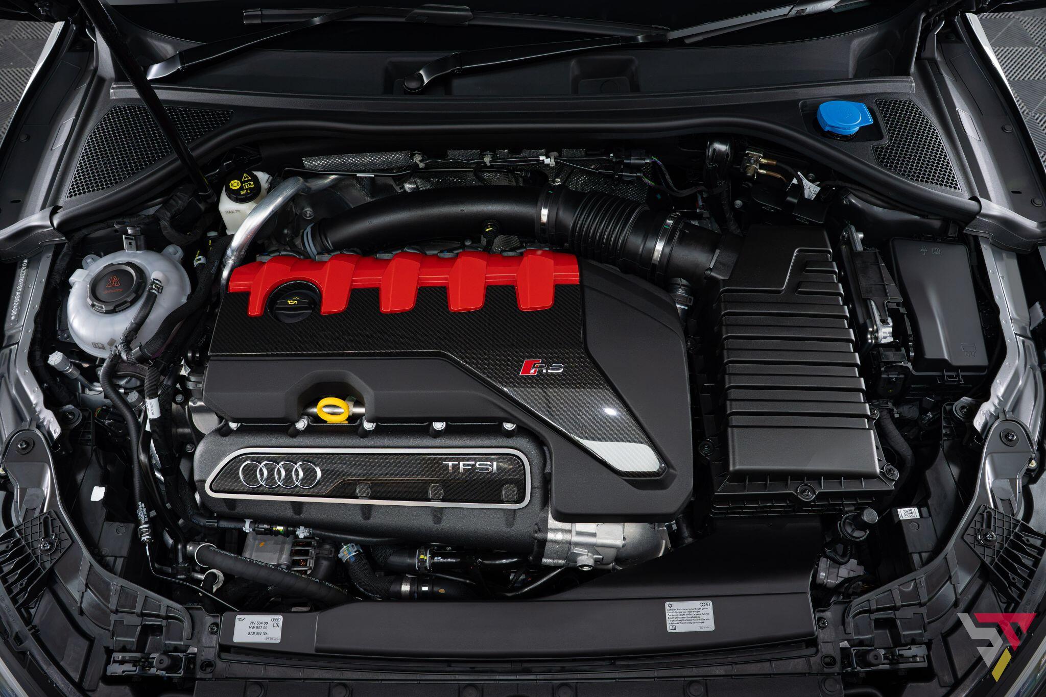 Audi RS3 view 5
