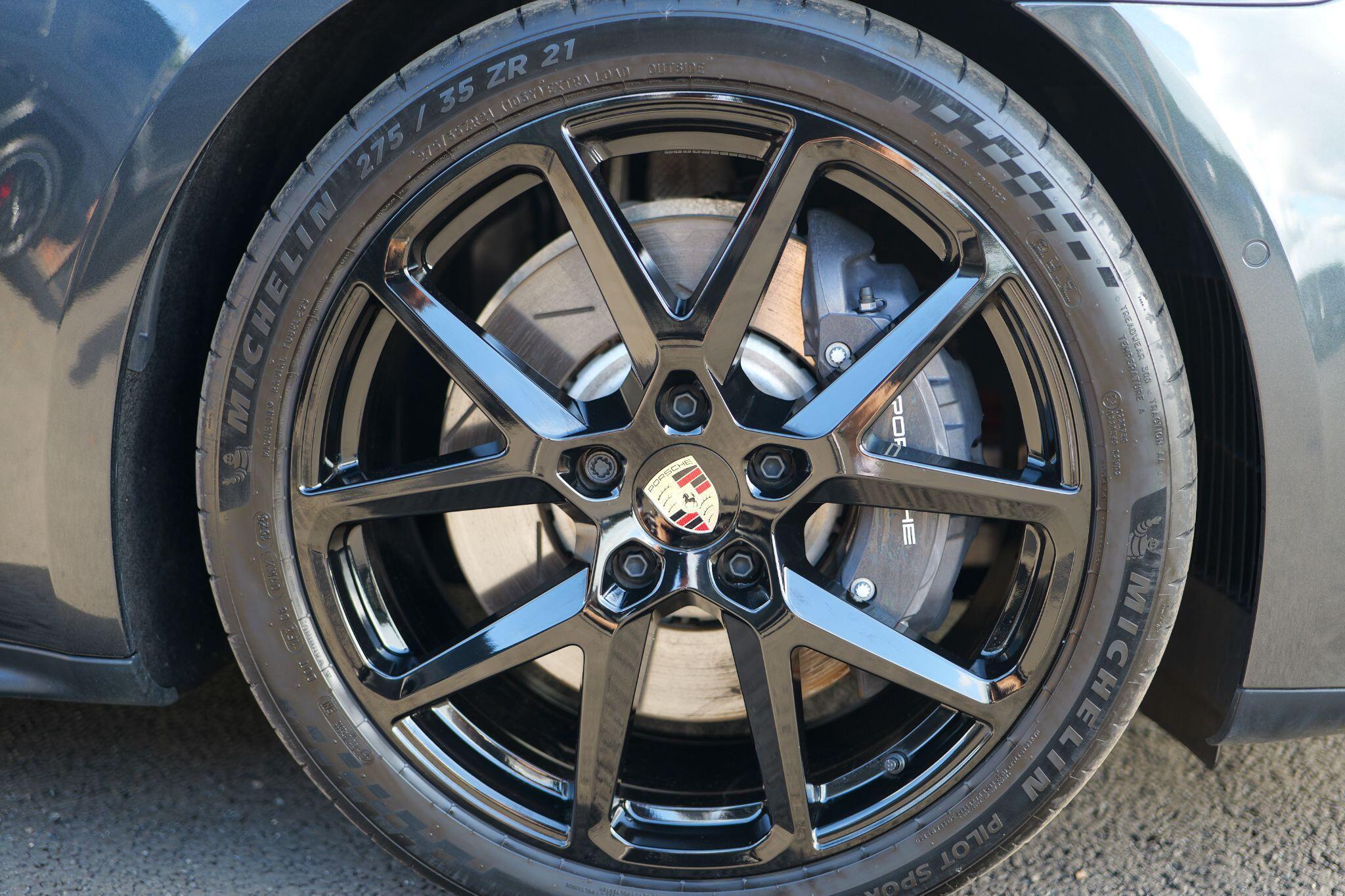 Porsche Panamera view 10