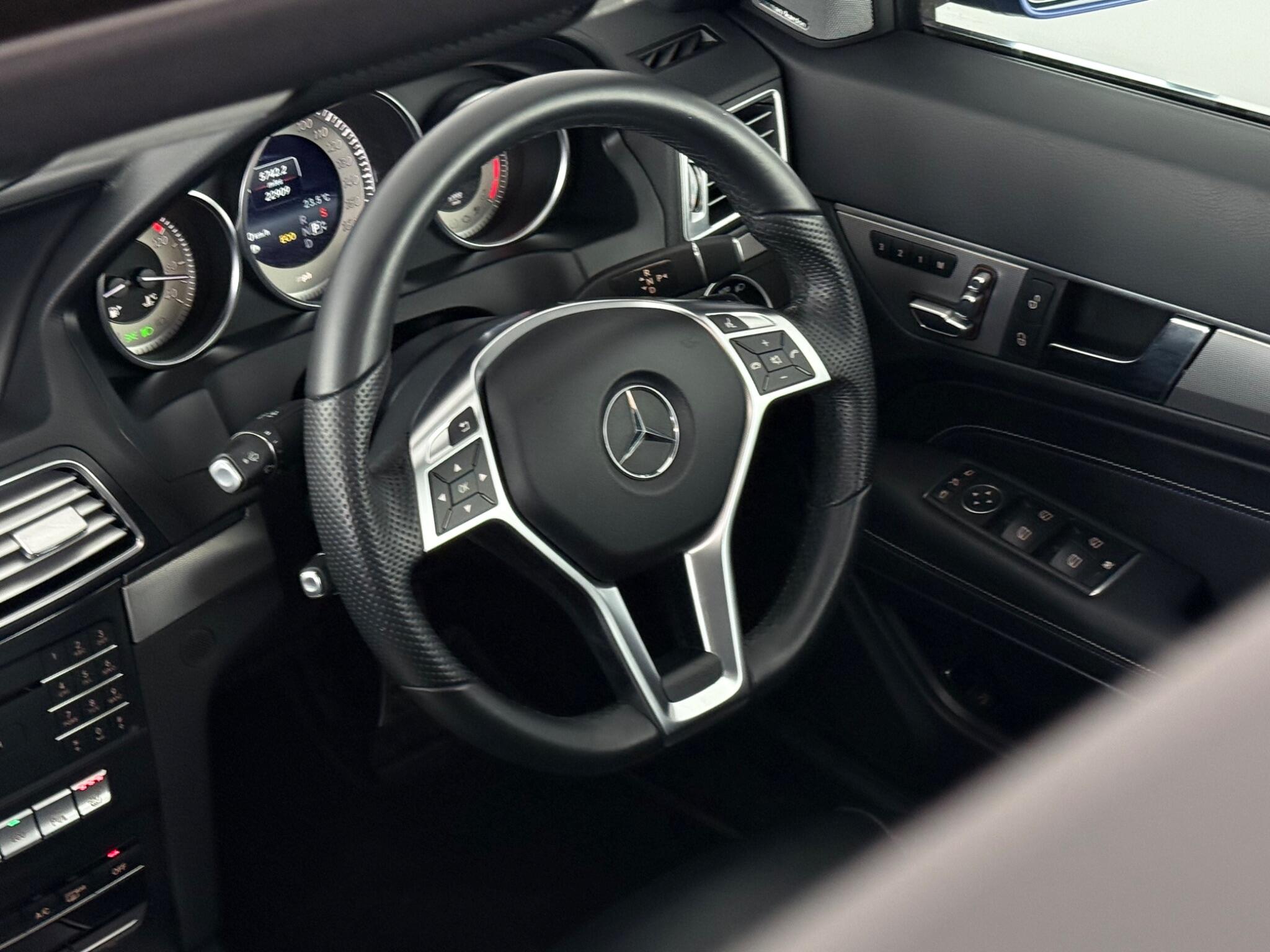 Mercedes-Benz E-Class view 12