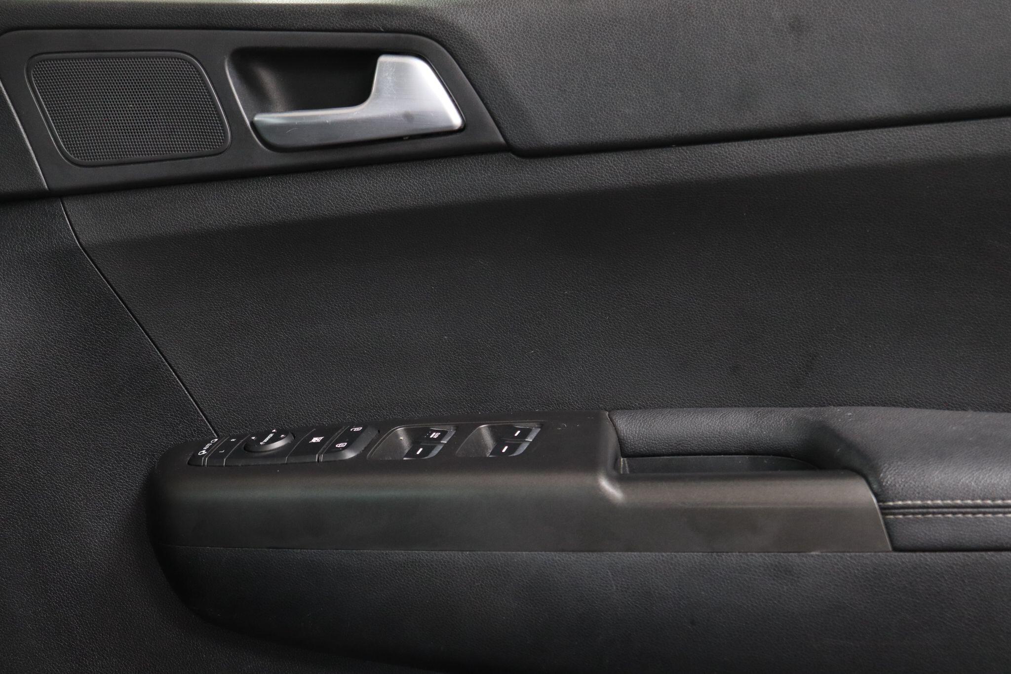Kia Sportage view 36
