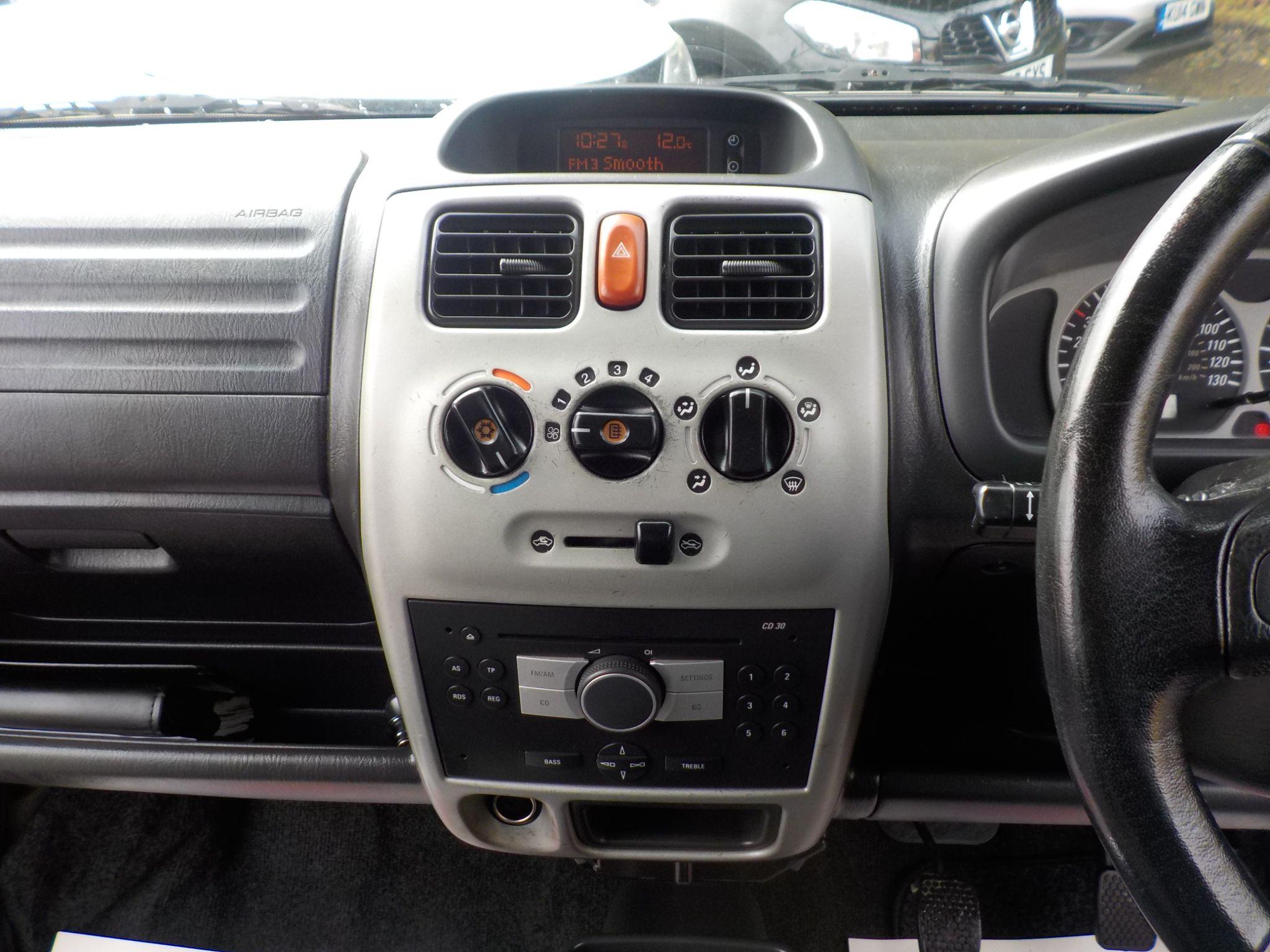 Vauxhall Agila 1.2i Design 5dr
