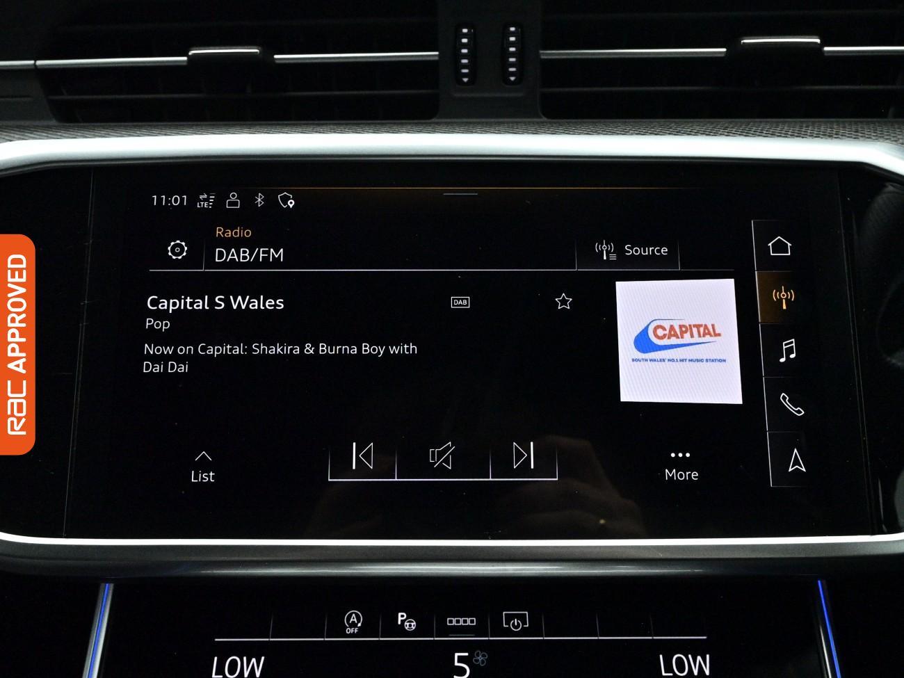Audi A6 view 17