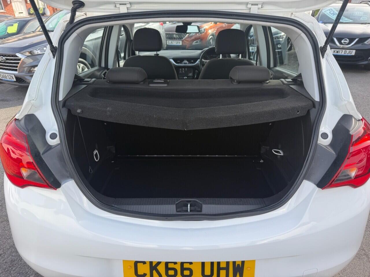 Vauxhall Corsa view 18
