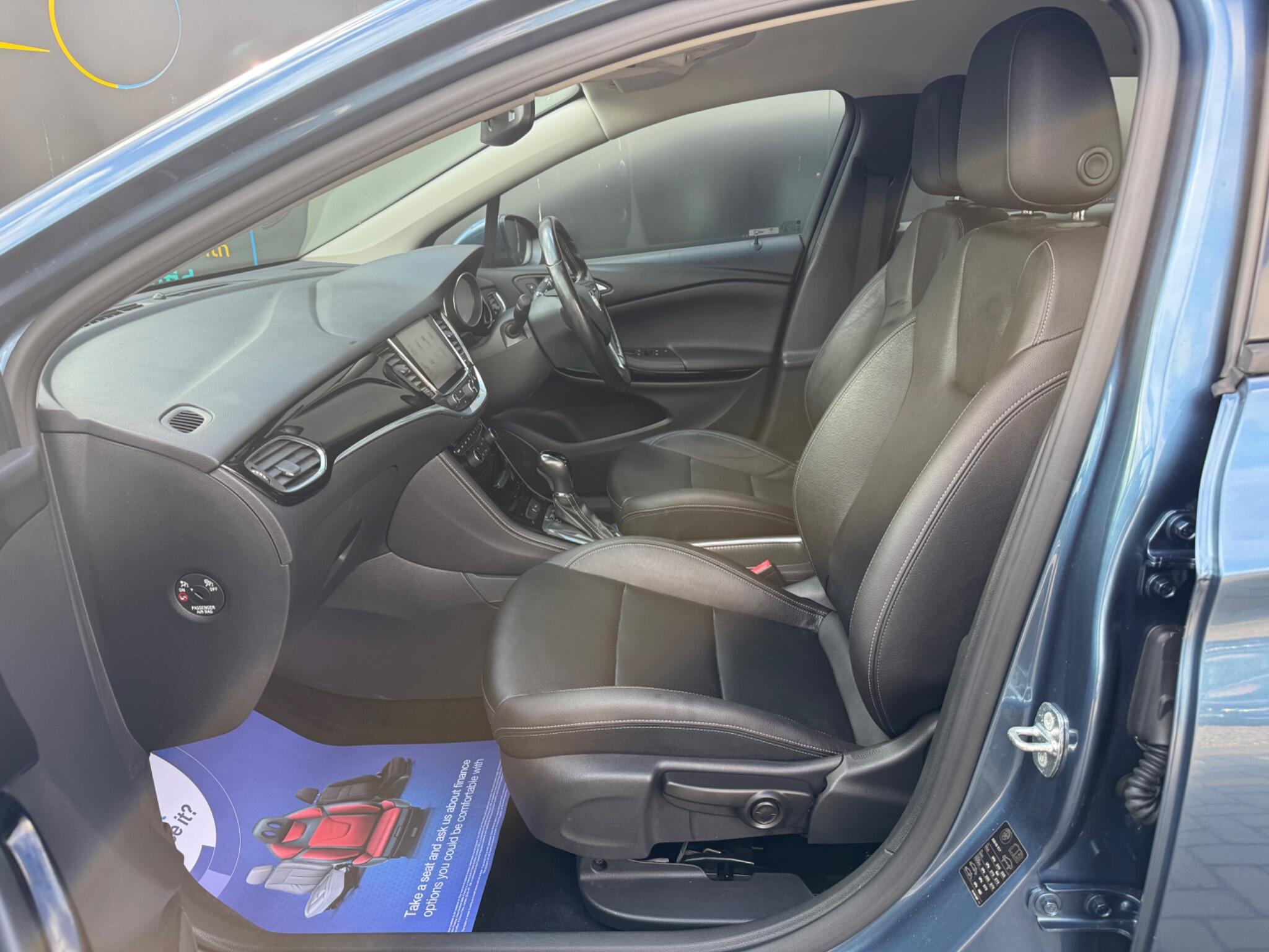 Vauxhall Astra view 21