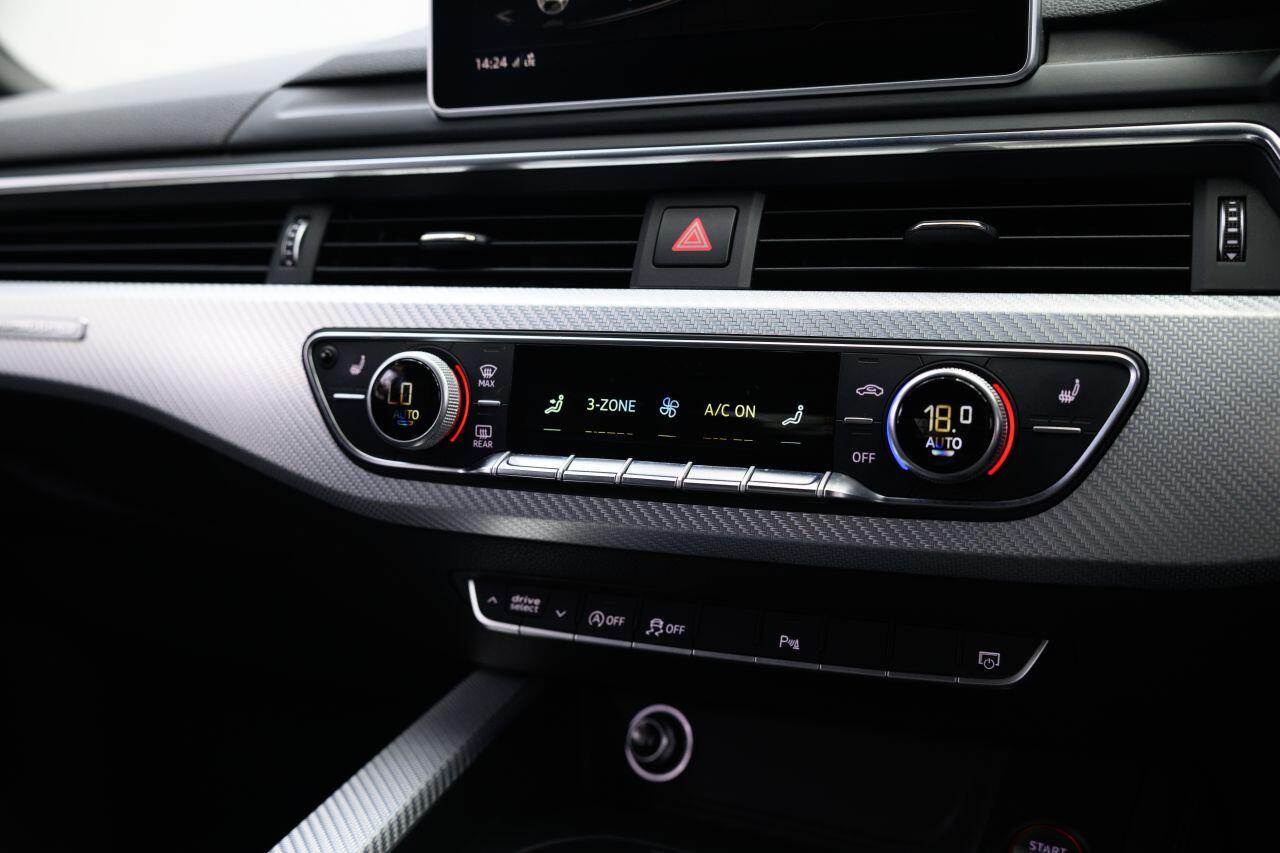 Audi RS5 view 43