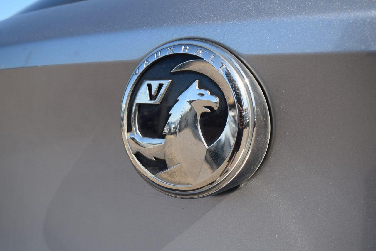 Vauxhall Corsa view 17