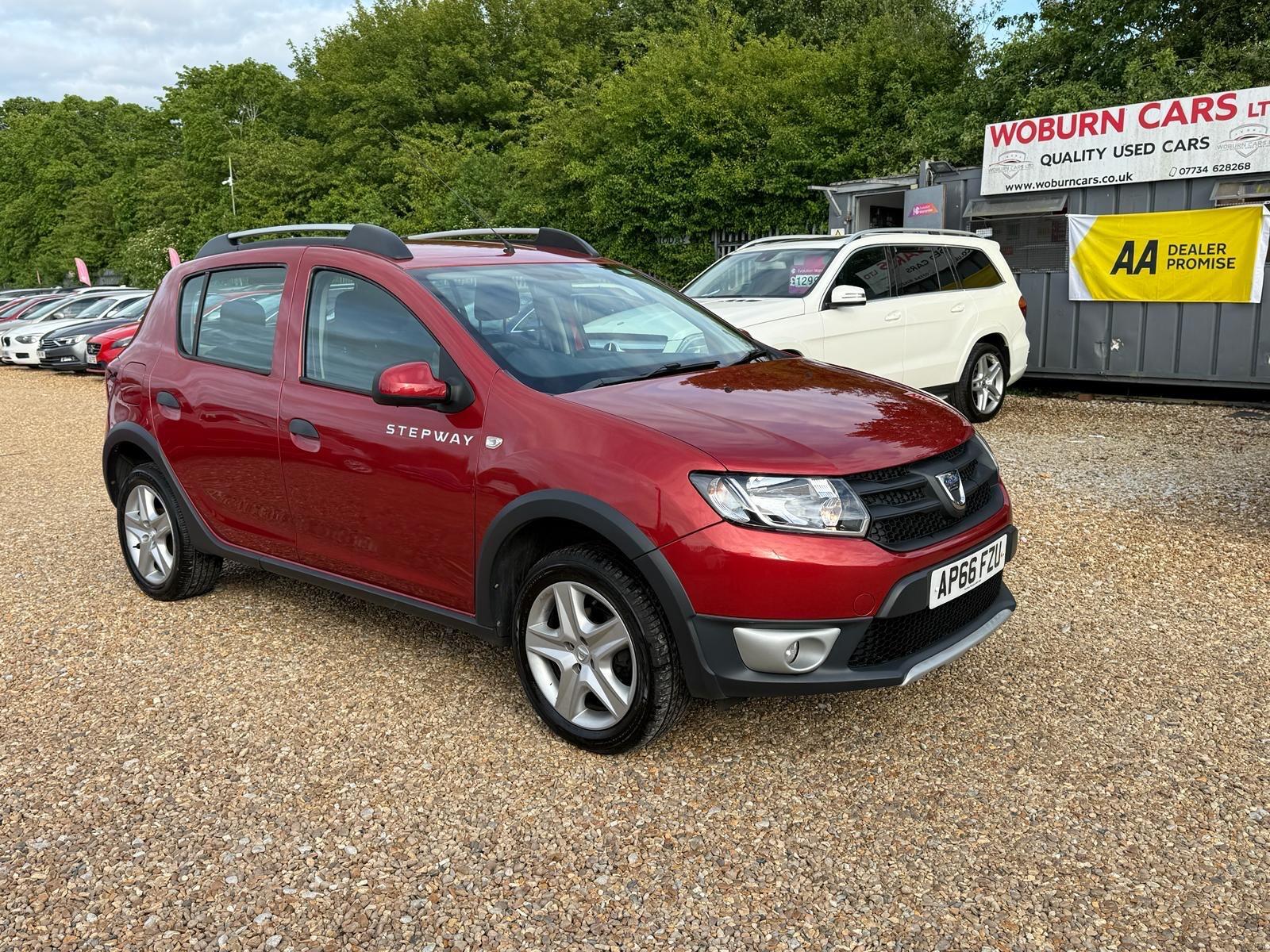 Dacia Sandero Stepway view 8