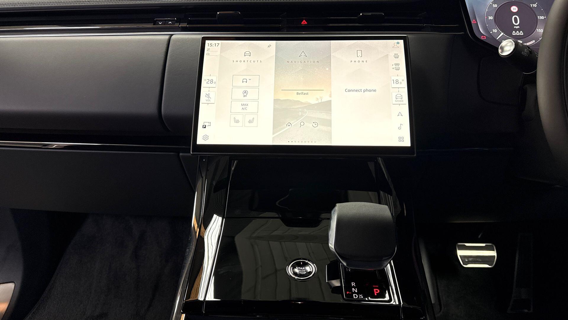 Land Rover Range Rover Sport view 14