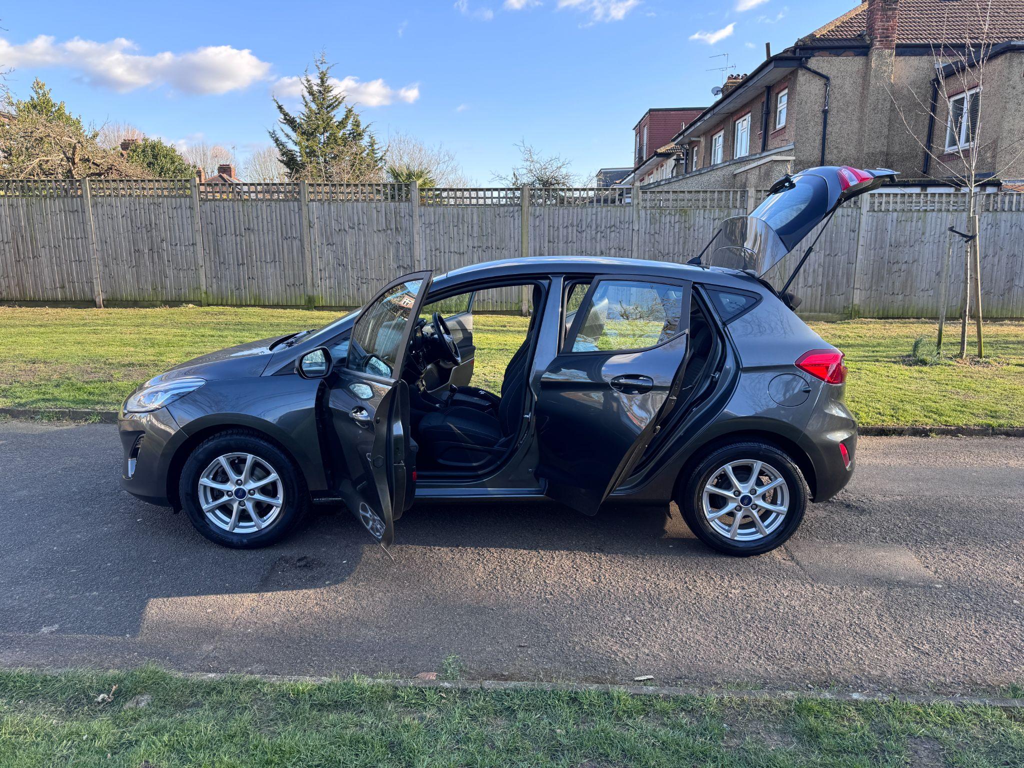 2019 Ford Fiesta 1.1 Ti-VCT Zetec Euro 6 (s/s) 5dr • 38,000 miles image 43