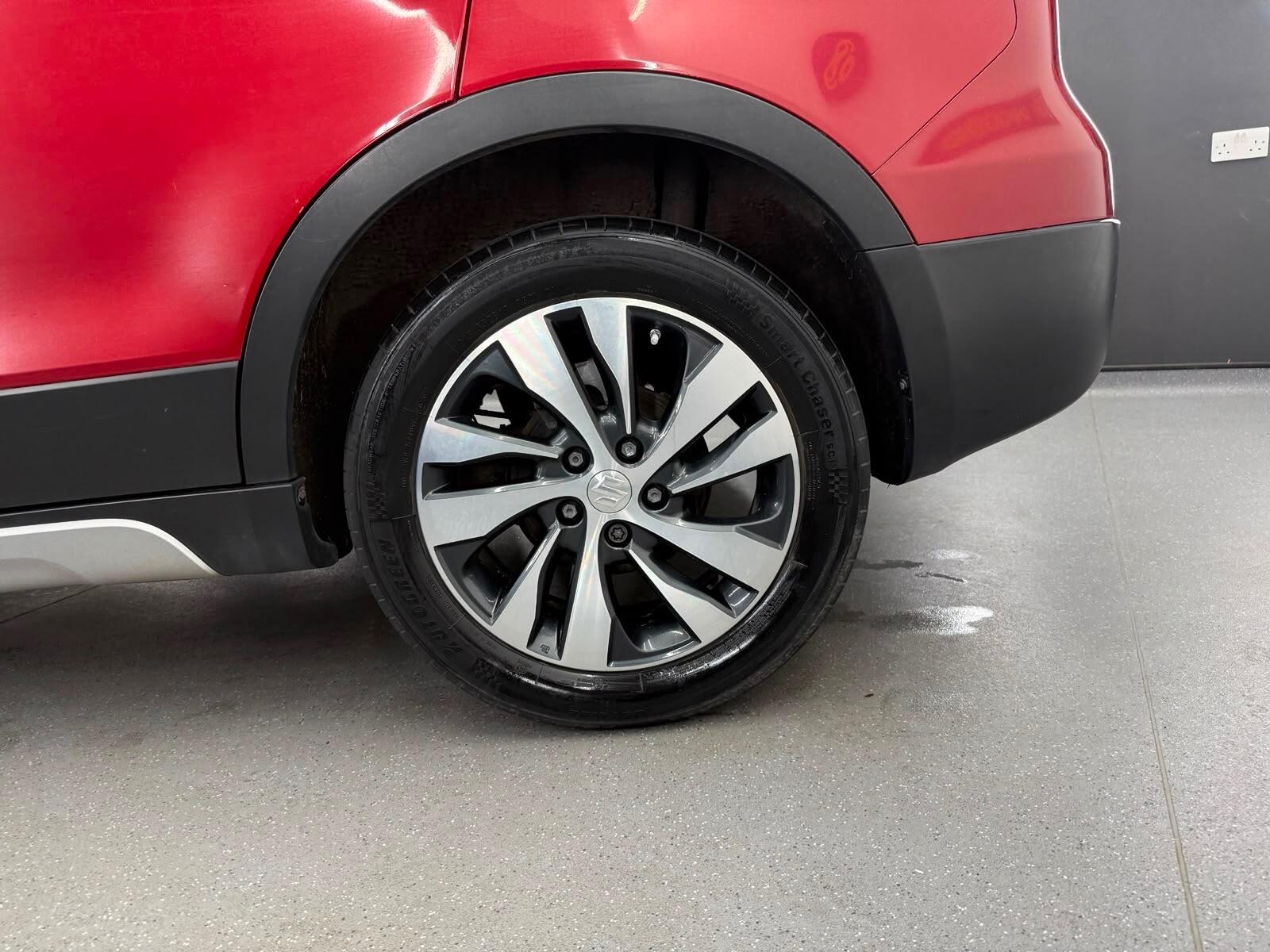 Suzuki SX4 S-Cross view 16