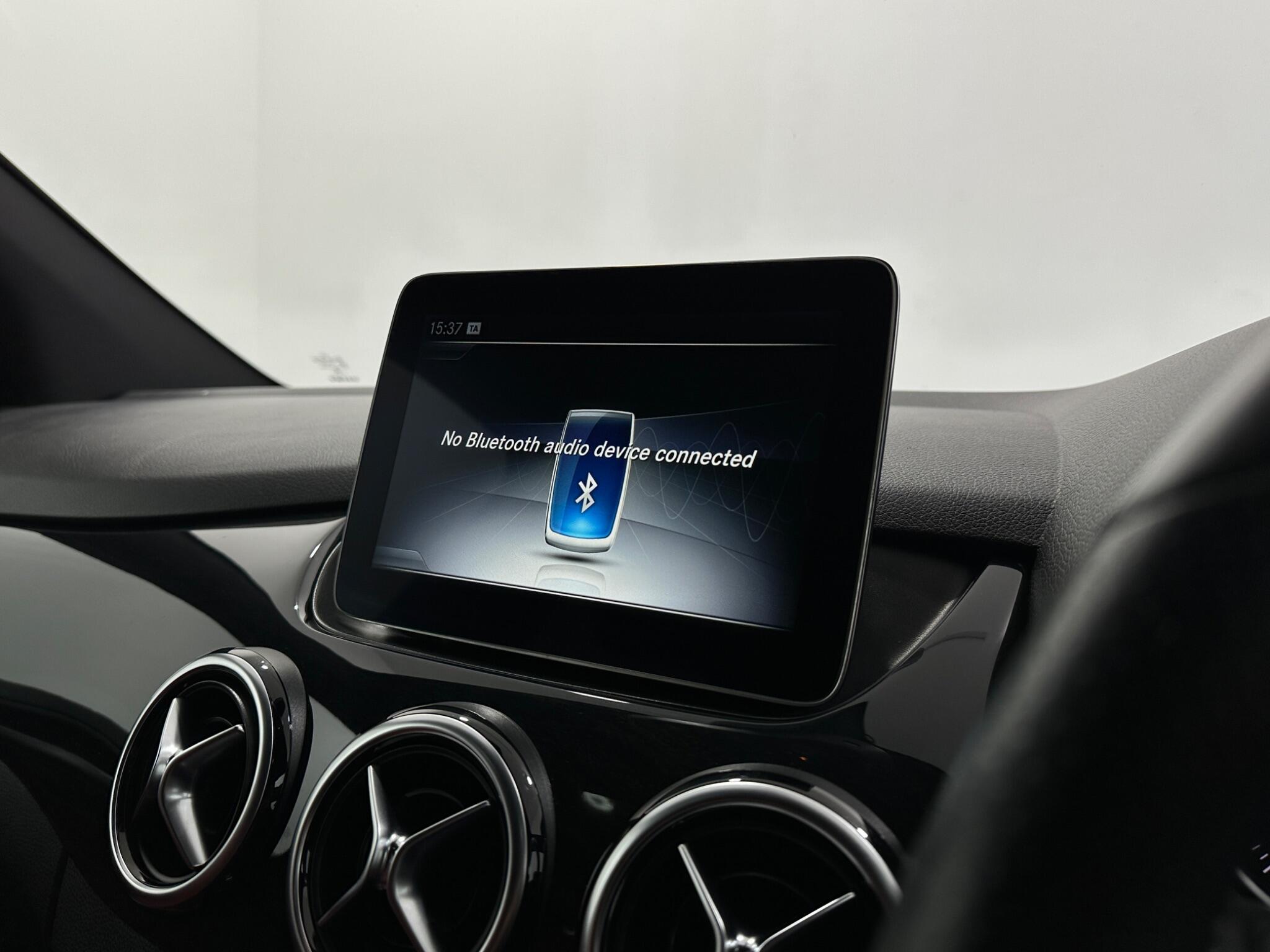 Mercedes-Benz B Class view 27