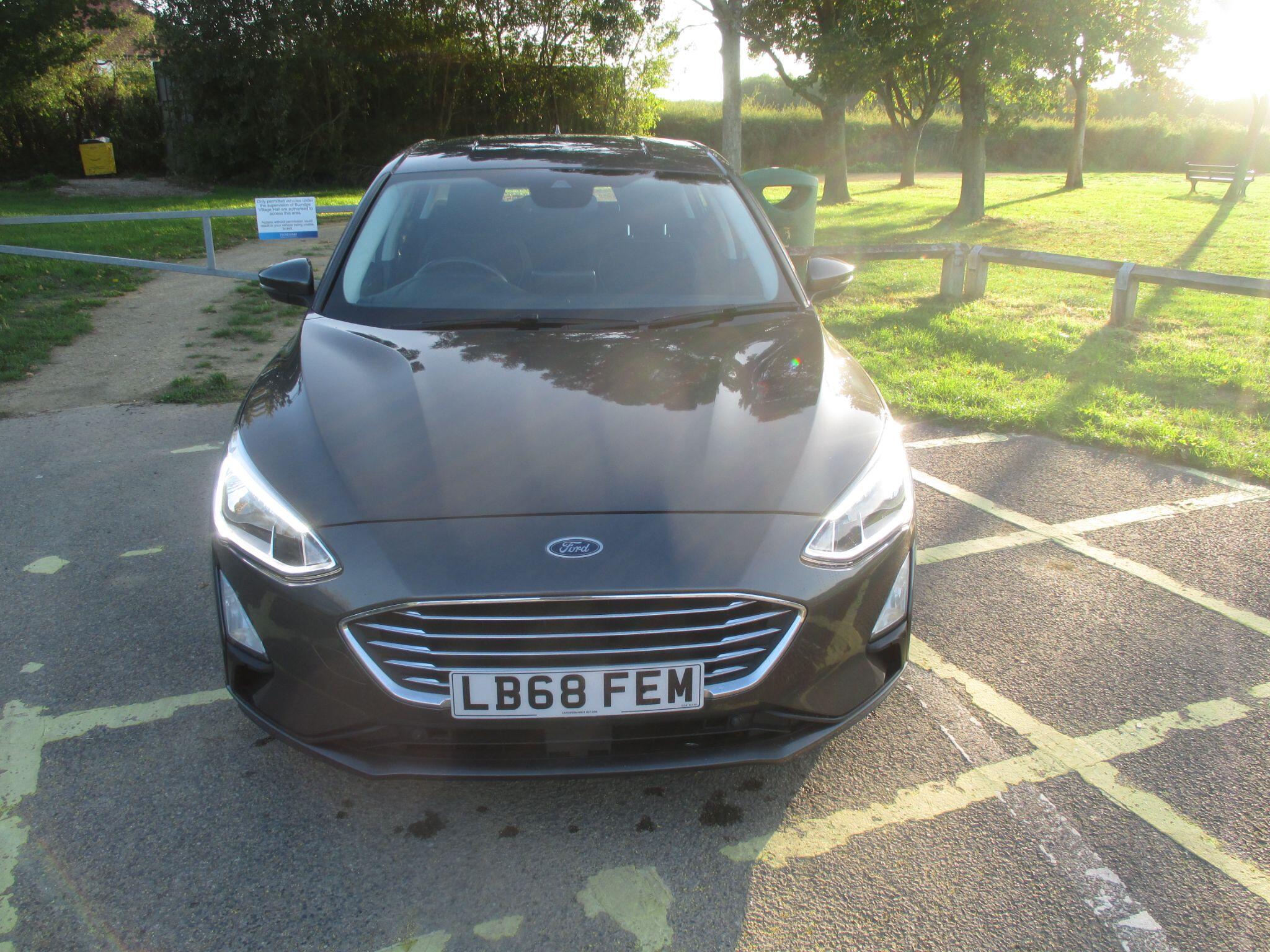 Ford Focus view 26