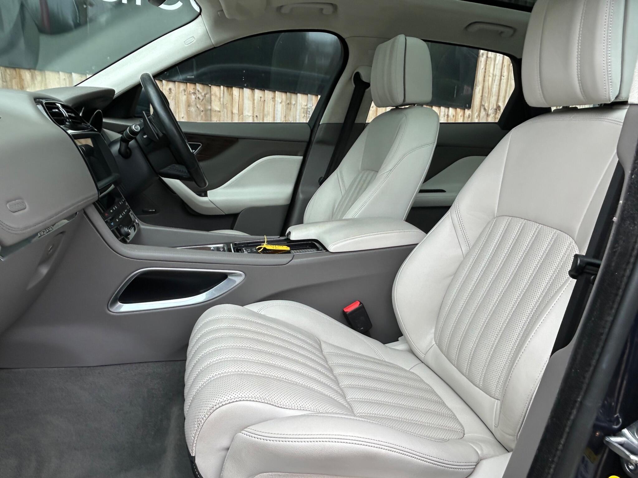 Jaguar F-Pace view 34