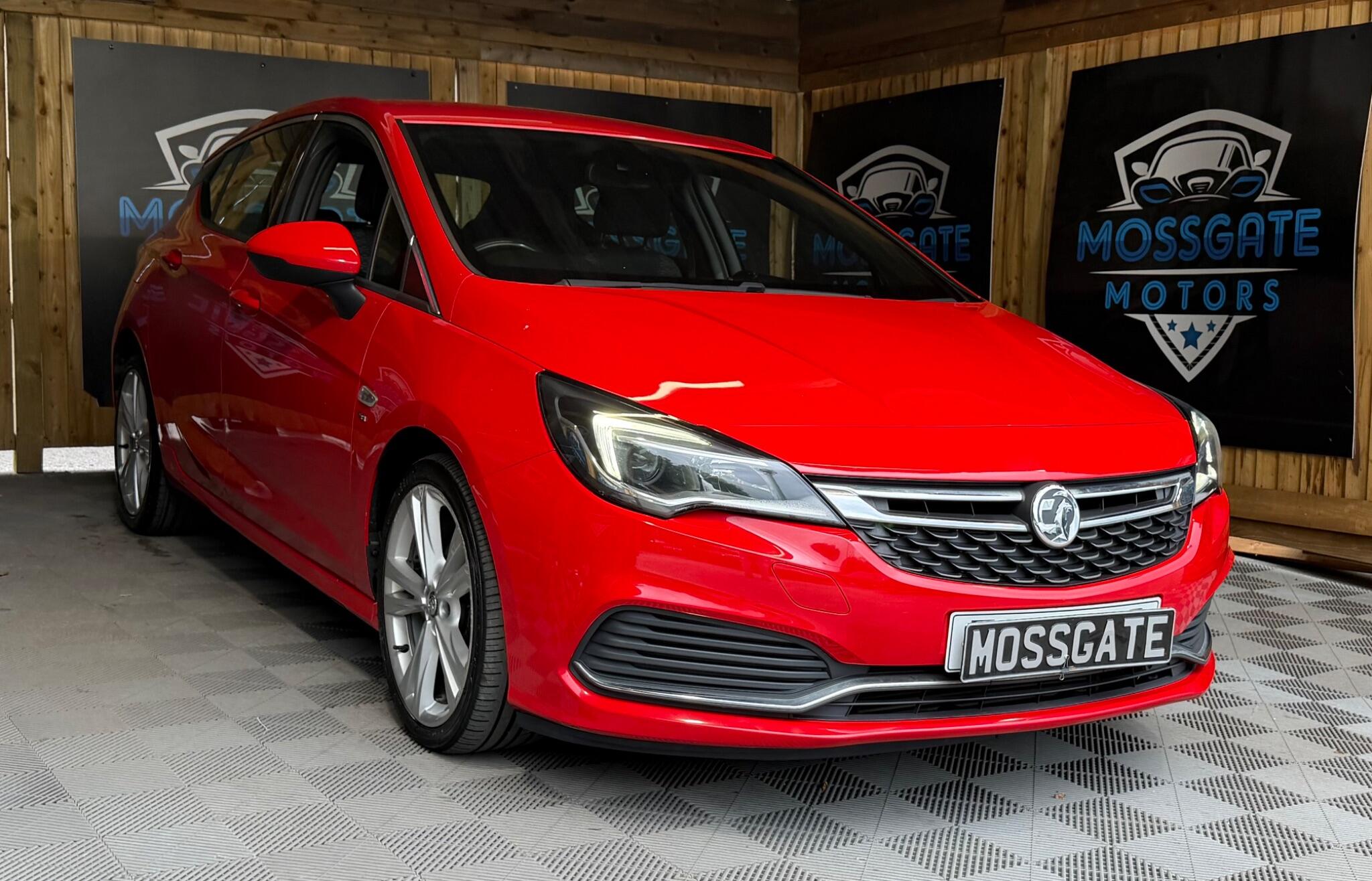 Vauxhall Astra view 3