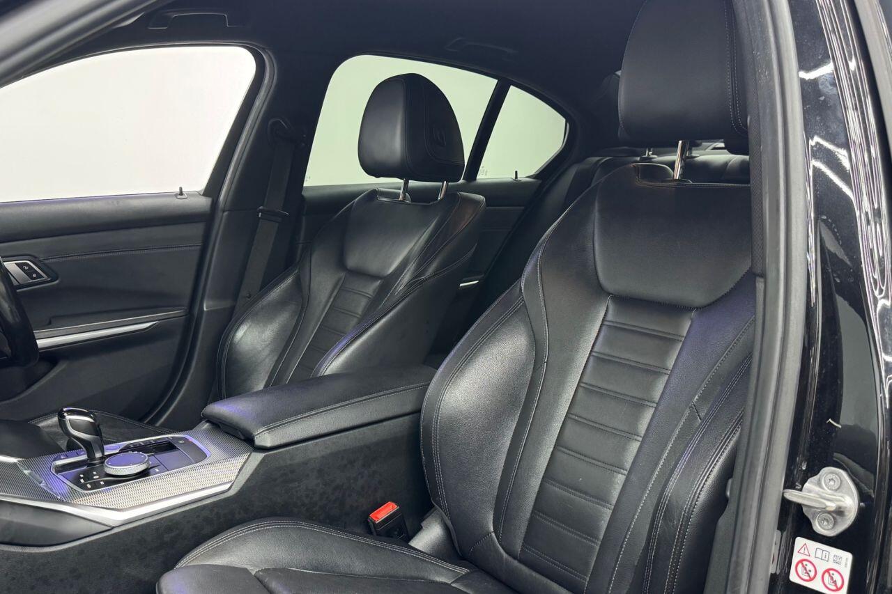 BMW 3 Series view 39