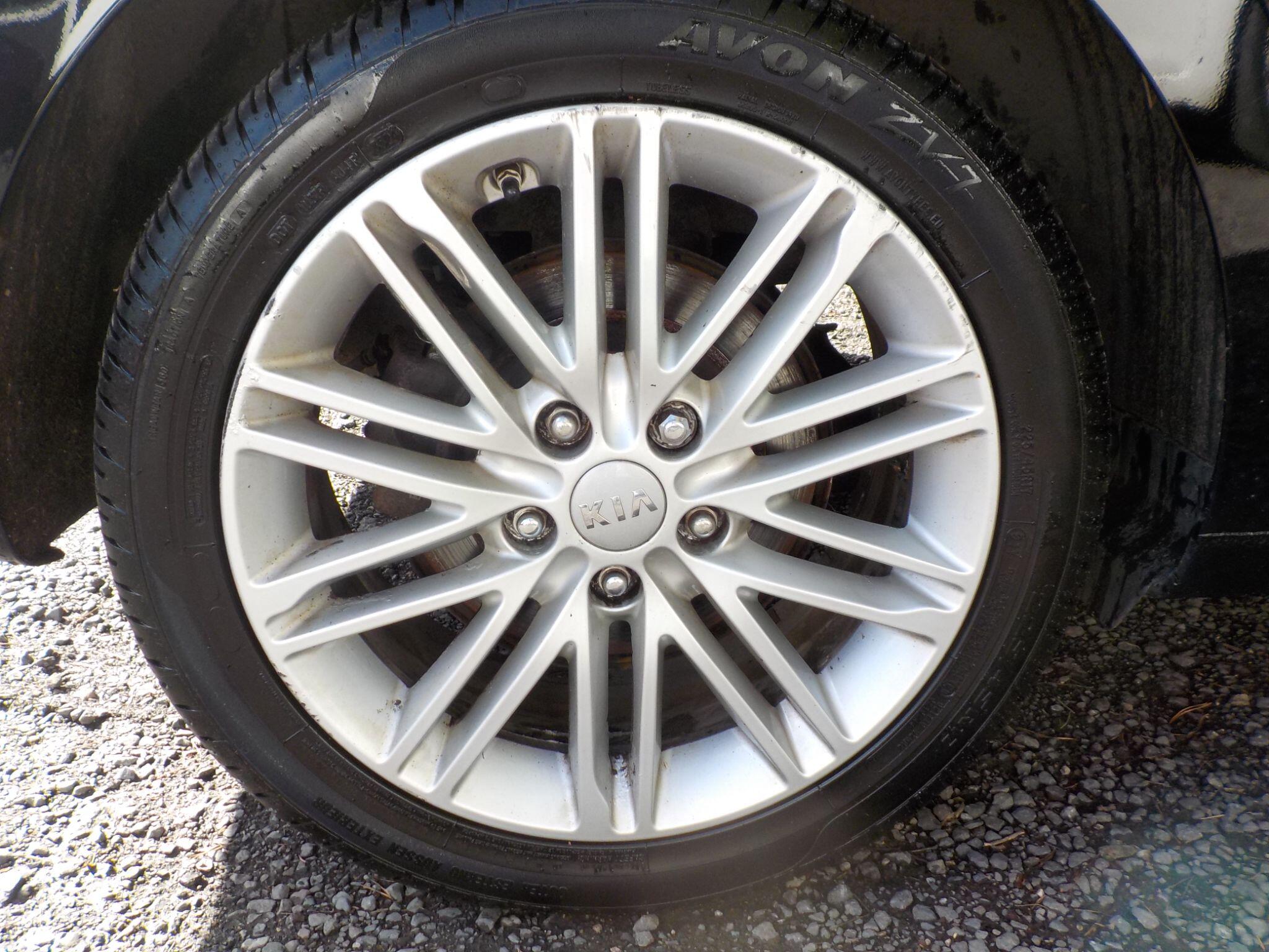 Kia Carens 1.7 CRDi 3 Euro 6 (s/s) 5dr