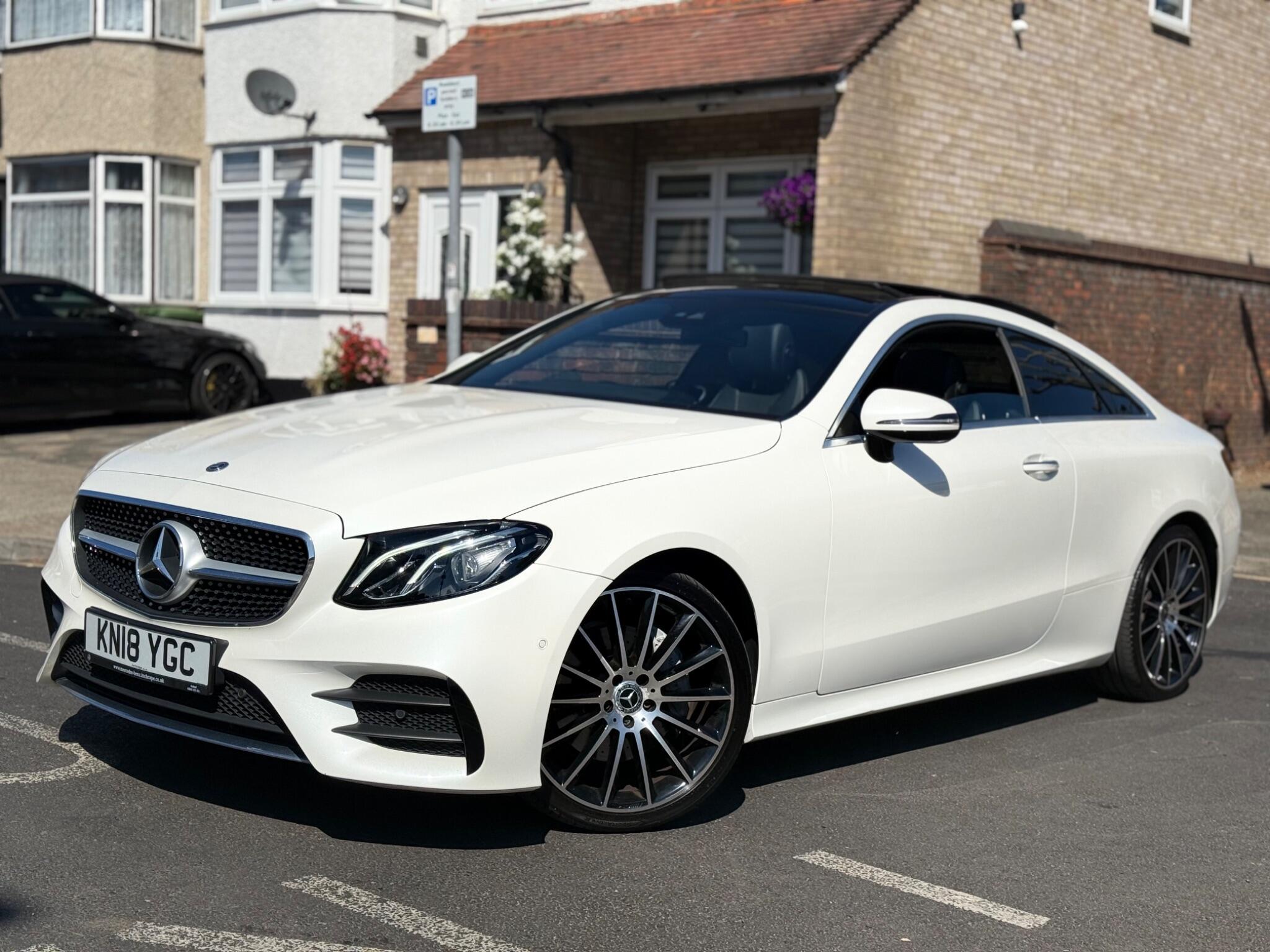 Mercedes-Benz E-Class view 6