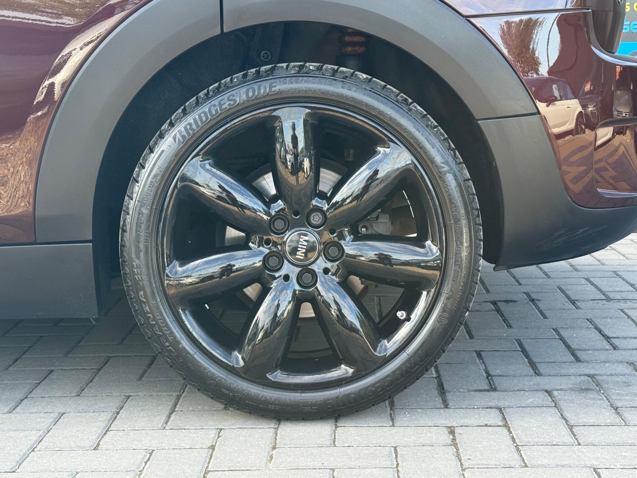 Mini Clubman view 14