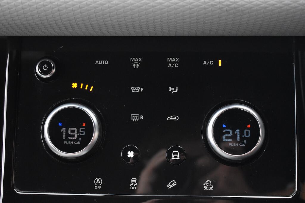 Land Rover Range Rover Evoque view 66