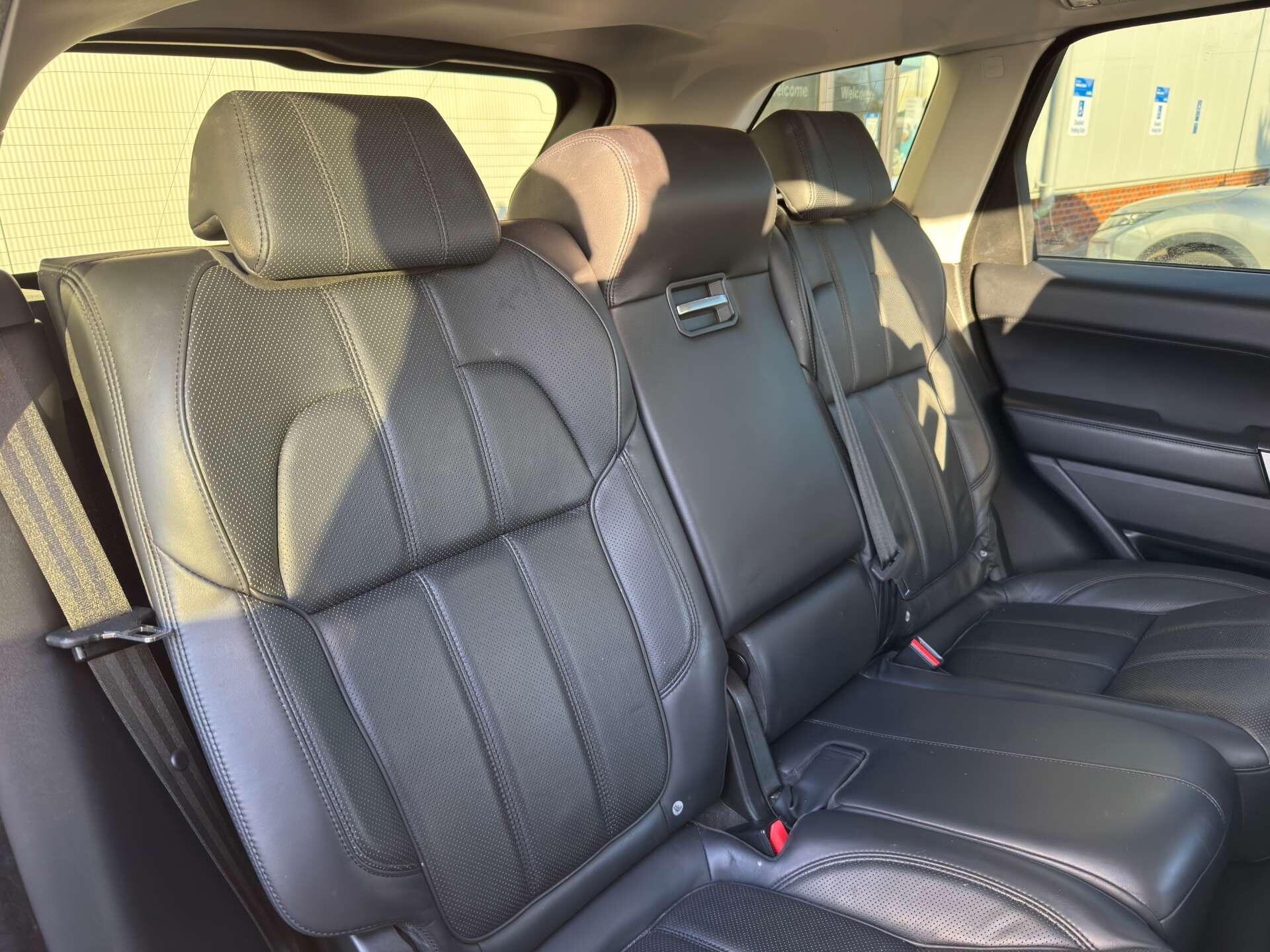 Land Rover Range Rover Sport view 16