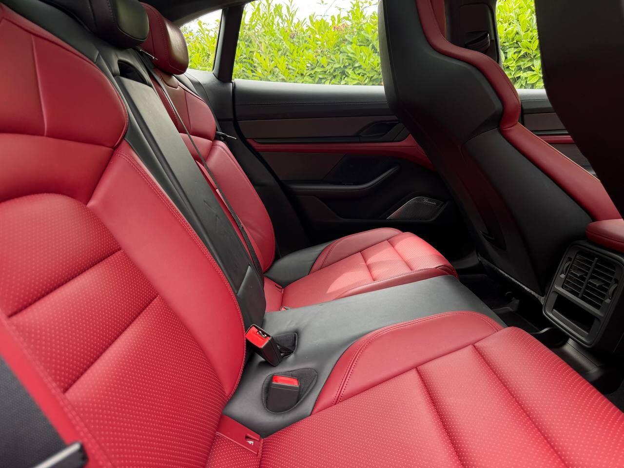 Porsche Taycan view 18