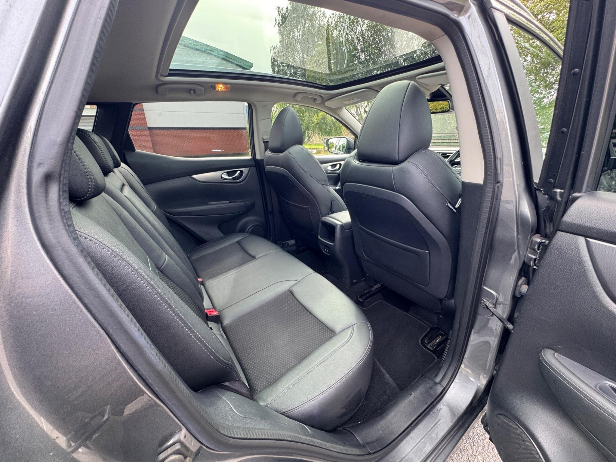 Nissan Qashqai view 25