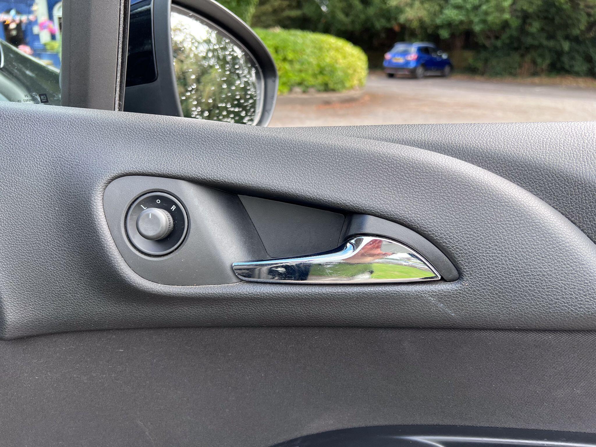 Vauxhall Meriva view 29