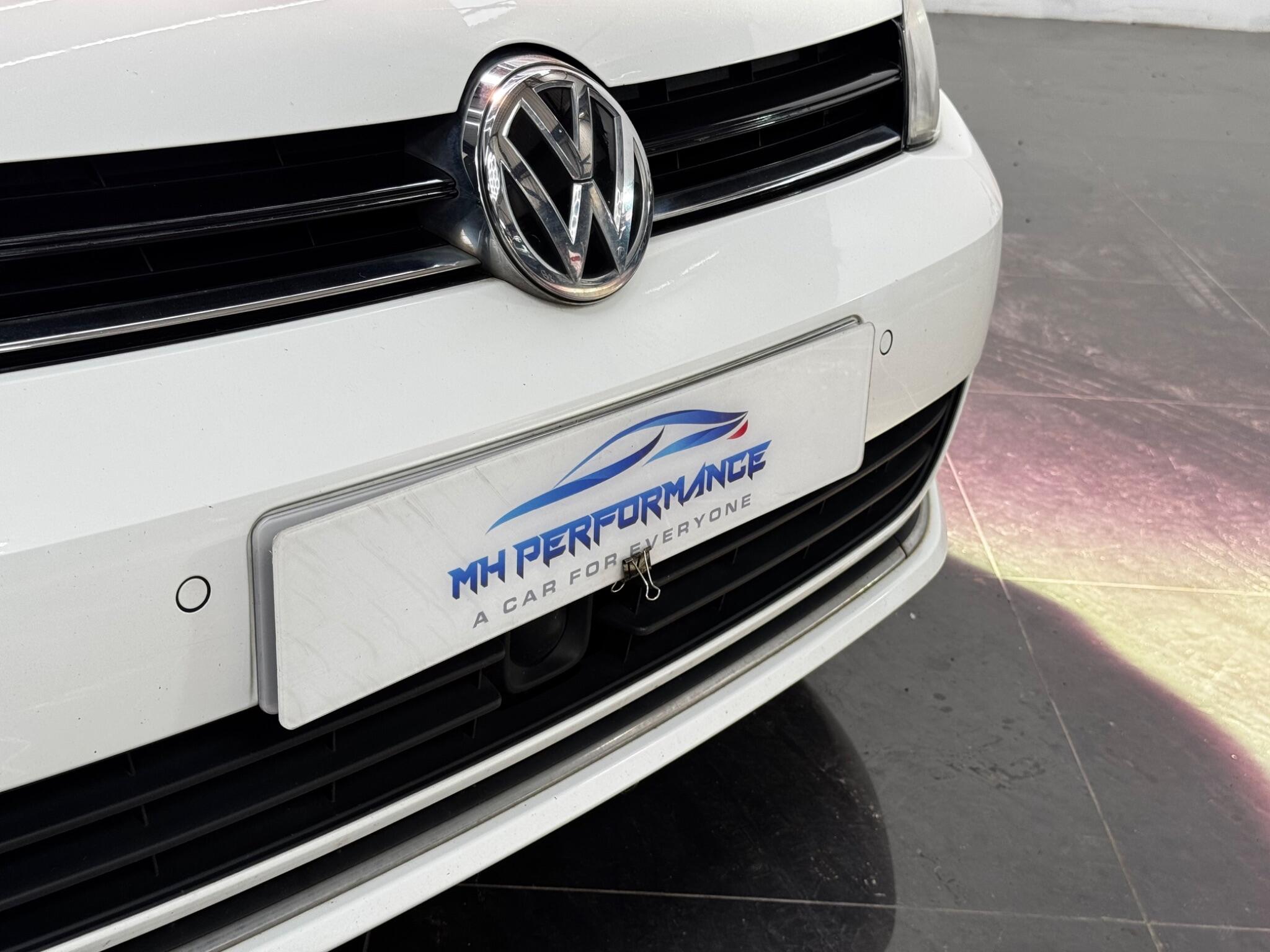 Volkswagen Golf view 47