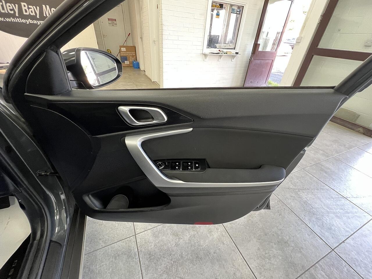 Kia Xceed view 13